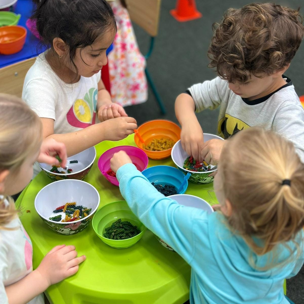 Детский сад Rainbow в Нетании