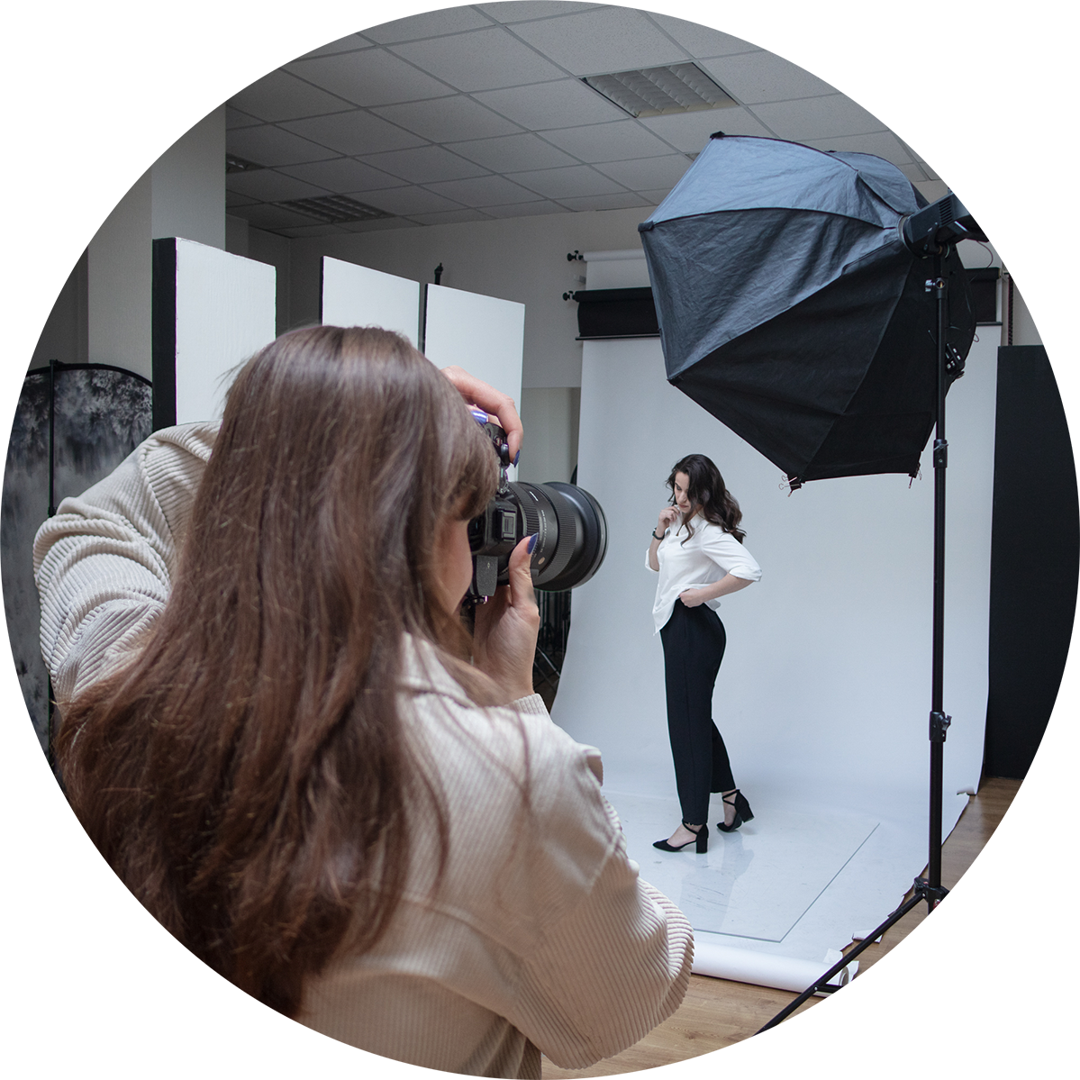 3. LĪMENIS. Fotokursi fotostudijā Rīgā. Profesionāls fotogrāfs Aivars Tipsis