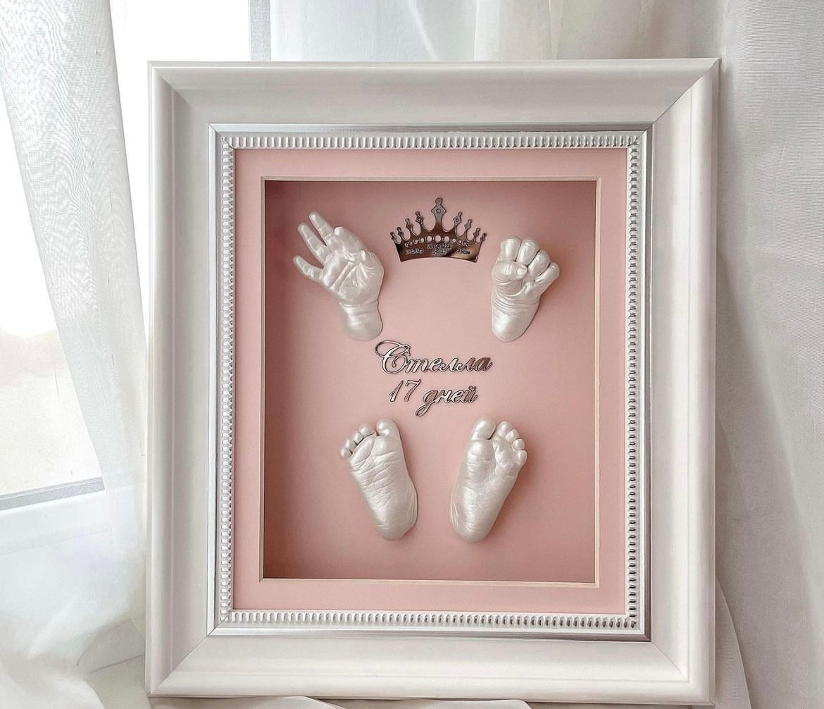 Life Casting. Newborn Photographer and life casting in Dubai Dariya Saeed