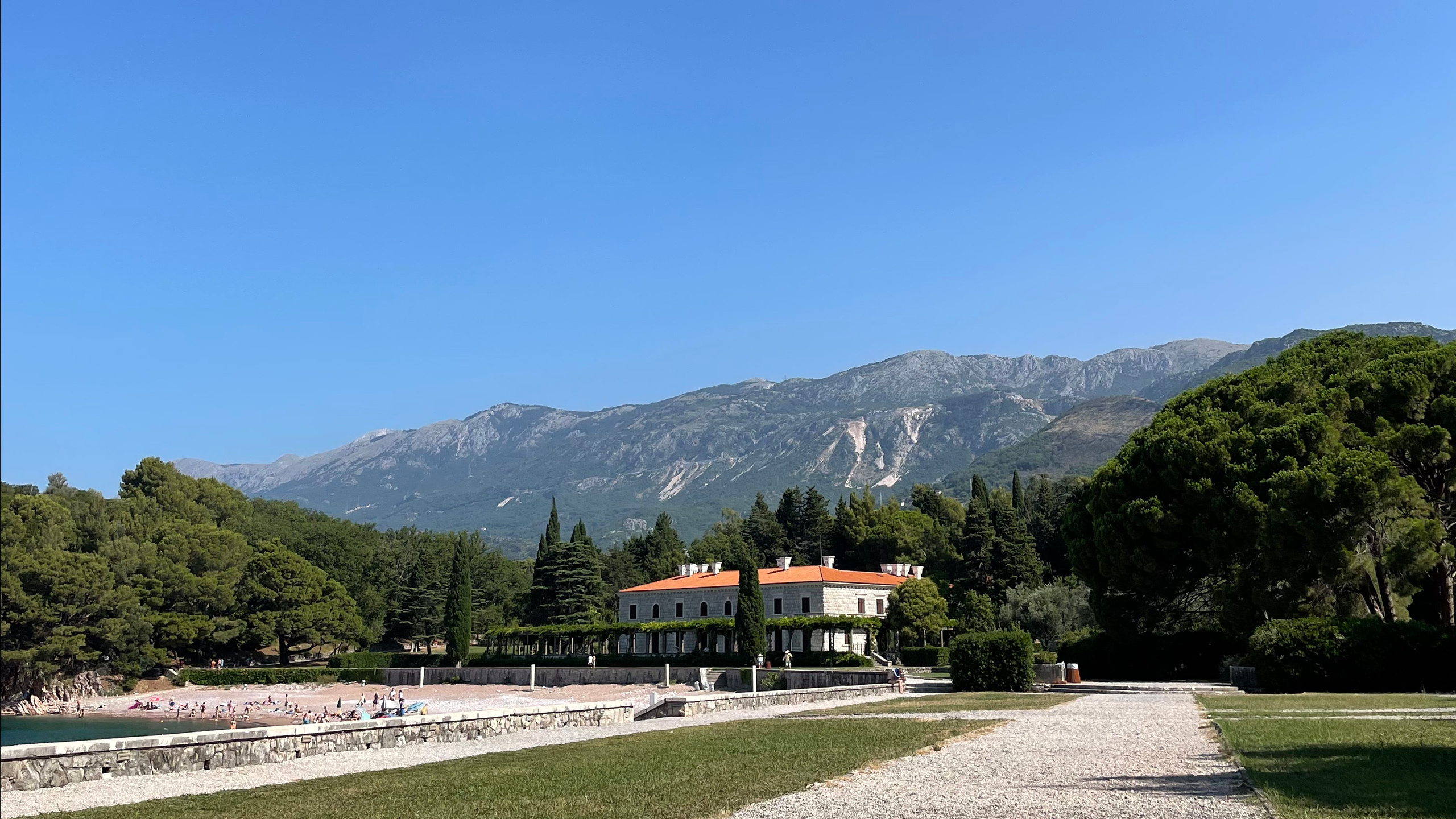 TOP 20 utrolige steder du må besøke i Montenegro