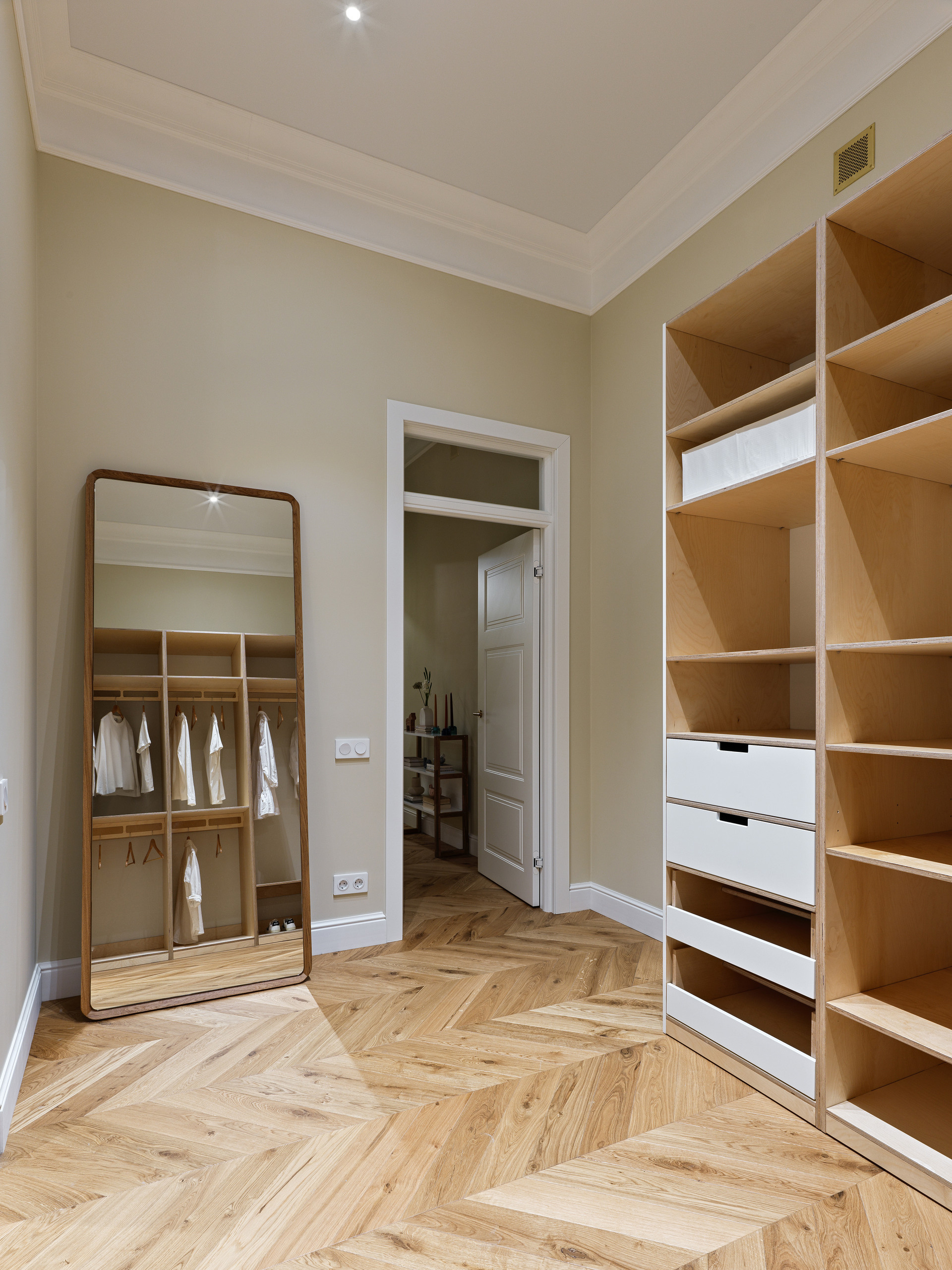 Ботанический Сад  — Современная ретро квартира в ботаническом саду