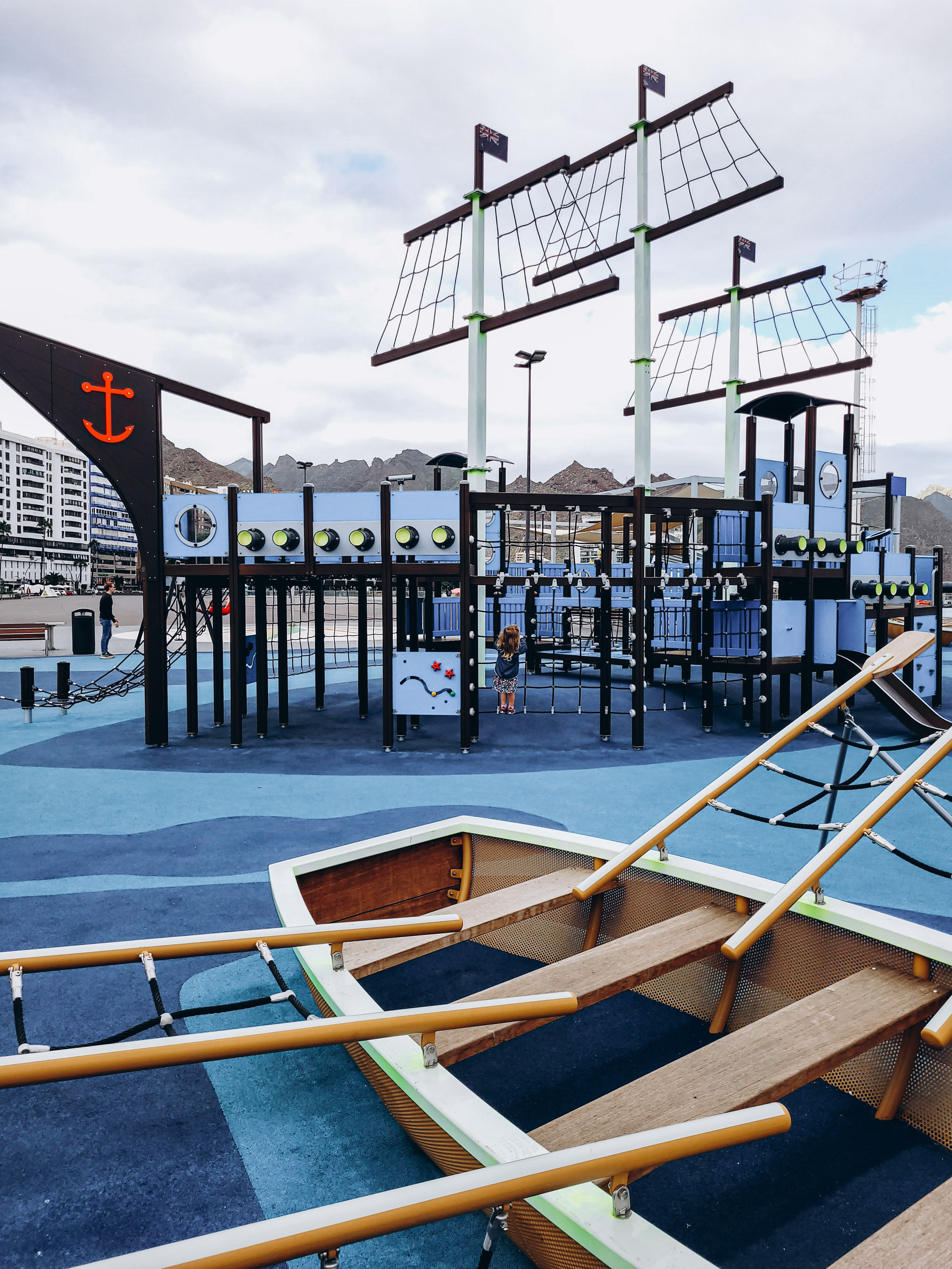 bērnu laukumi tenerife 