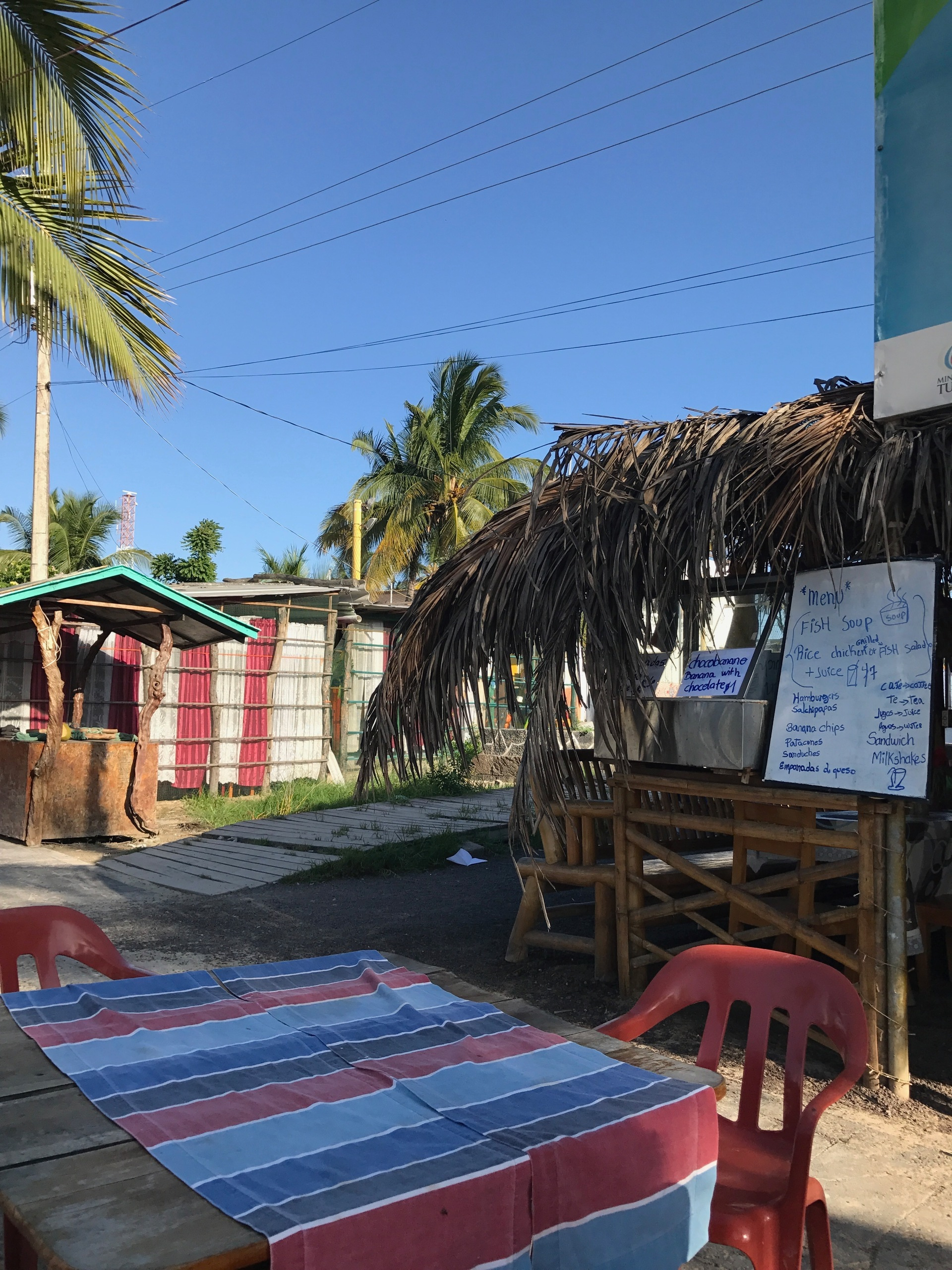 Galapagos. Milok et Kirok sont des gens positifs et réels. Nous serons ravis de v