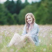 Feedback. Wedding and portrait photographer in Poland Vitali Frozen