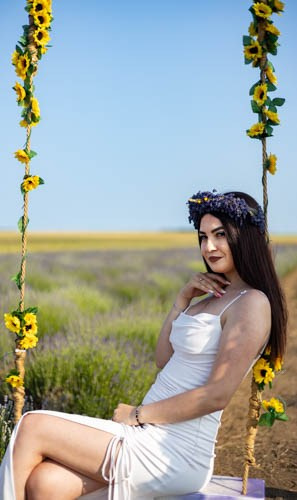 Sedinta foto in lanul de lavanda