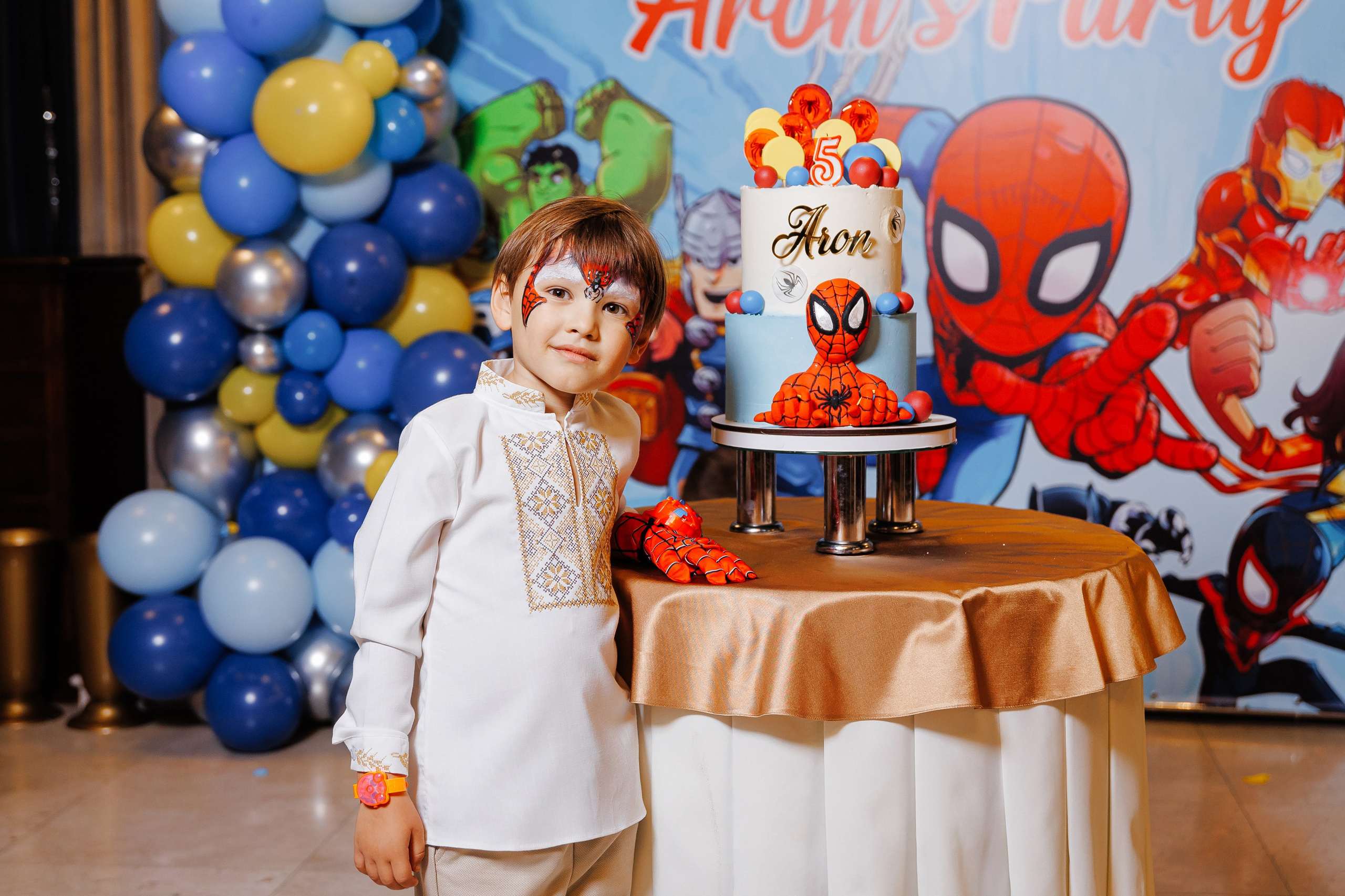 FAMILIE. Fotografie artistică și reportaj evenimente by Artur Okami