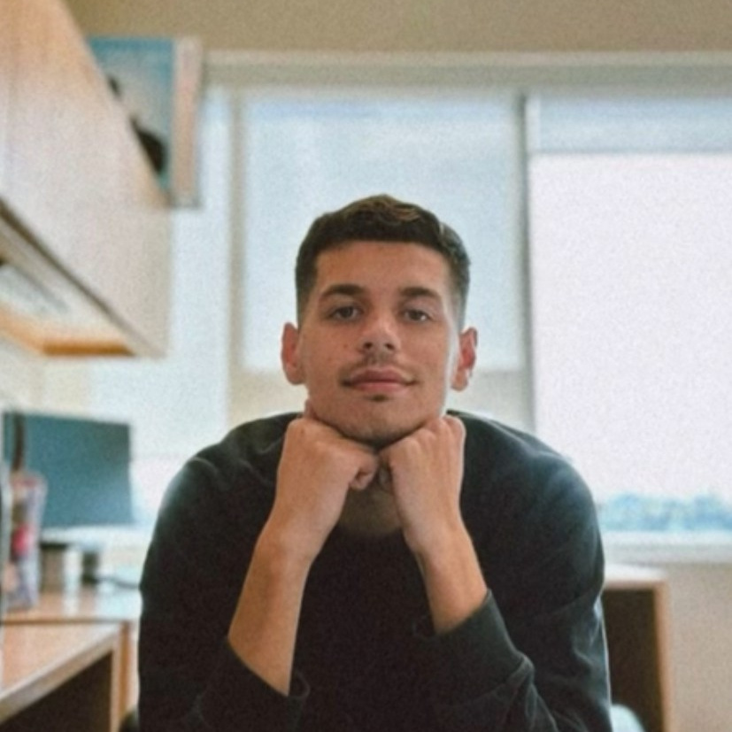 About Max Fomin | Documentary Photographer in Vancouver. Micro Wedding, Portrait & Hospitality Photography Vancouver, BC | Max Fomin