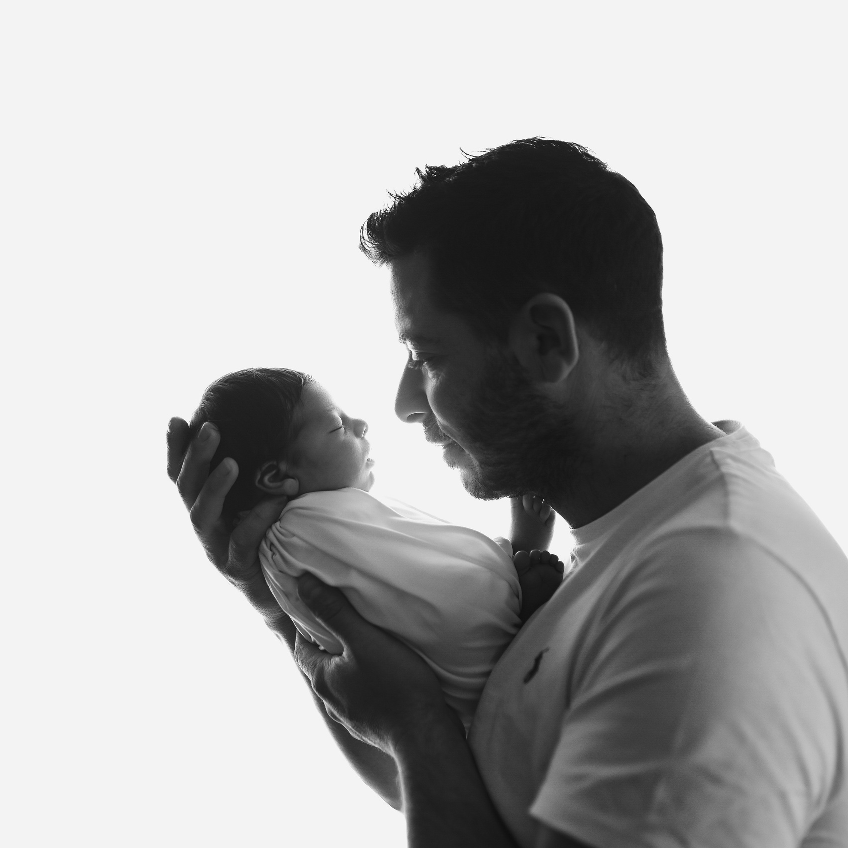 Επαγγελματική φωτογράφιση εγκυμοσύνης και νεογέννητου στη Ρόδο. Φωτογράφος νεογέννητων στη Ρόδο. Φωτογράφιση εγκυμοσύνης