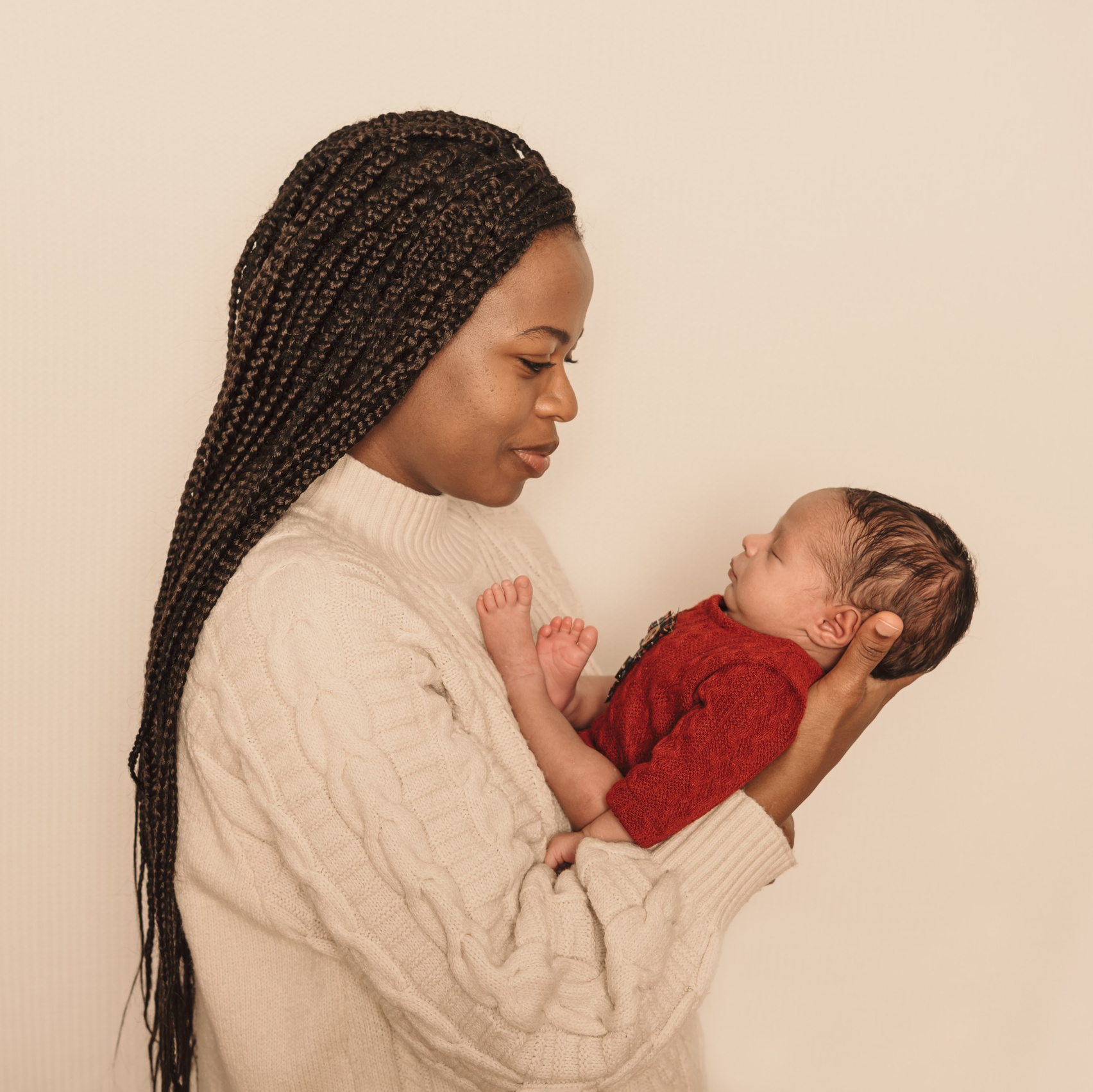 Your Newborn Session. Maternity Newborn and Family photographer Hamburg Claire Hambley