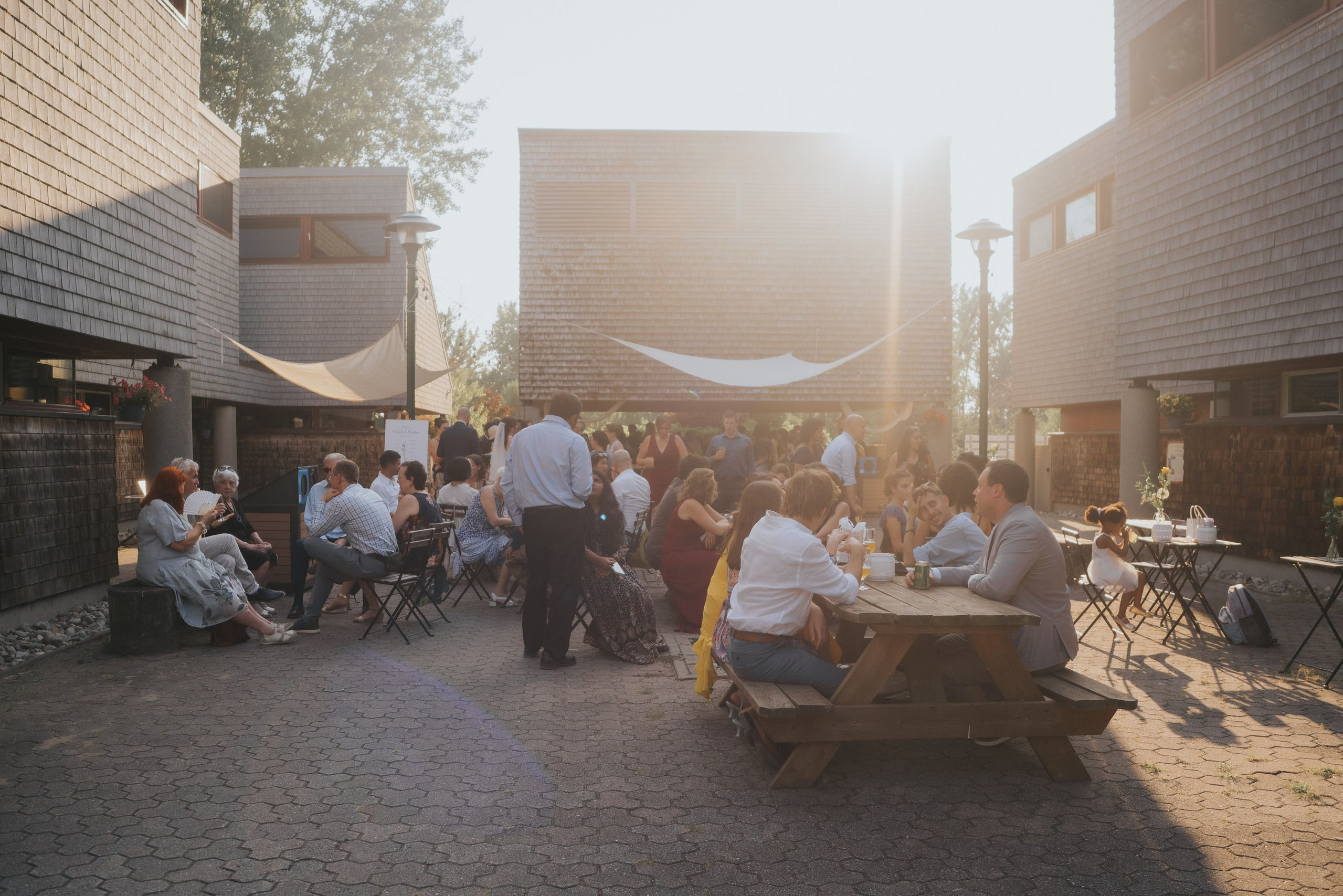 The most romantic rustic wedding venues in and around Montreal. Montreal Wedding Photographer — Muriel Oe Photo