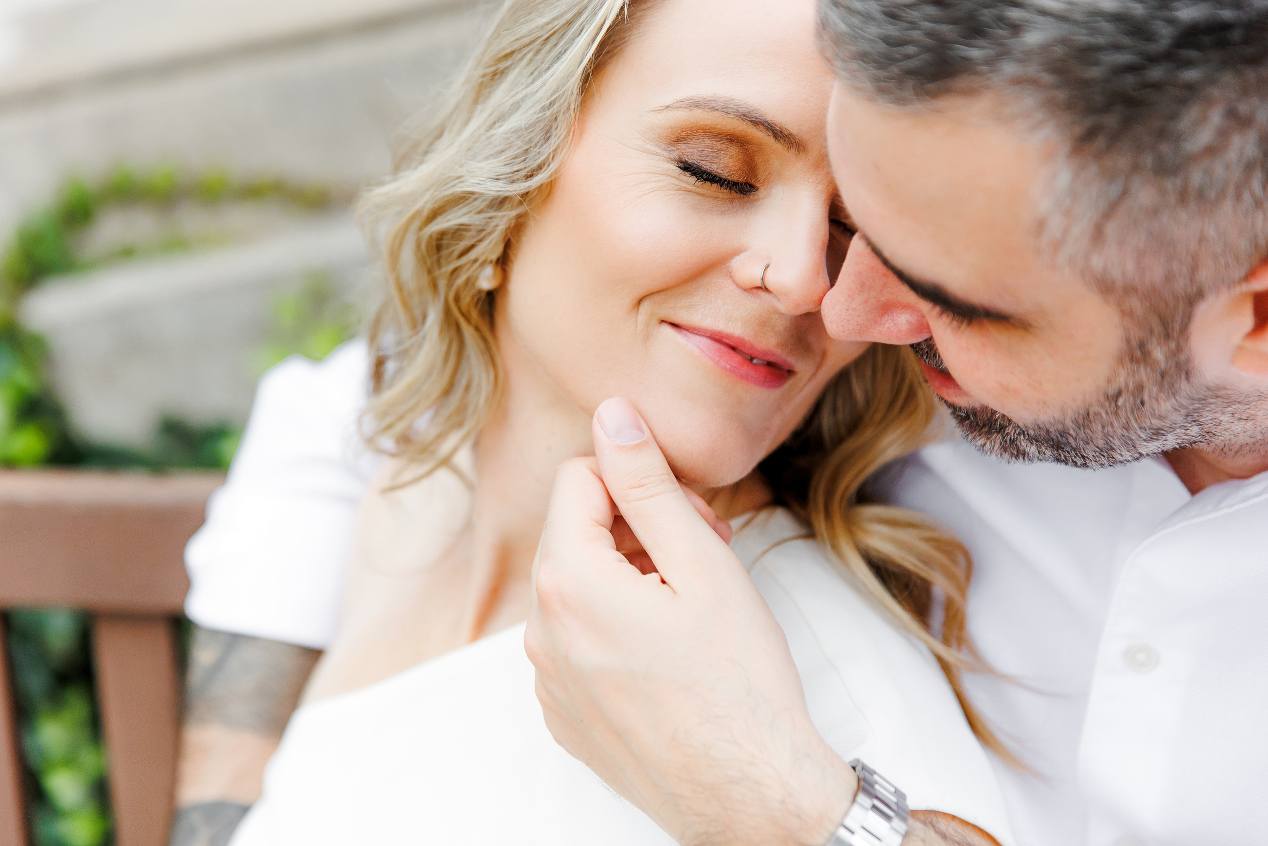 Romantic close-up photo of a couple during their engagement session in Barcelona