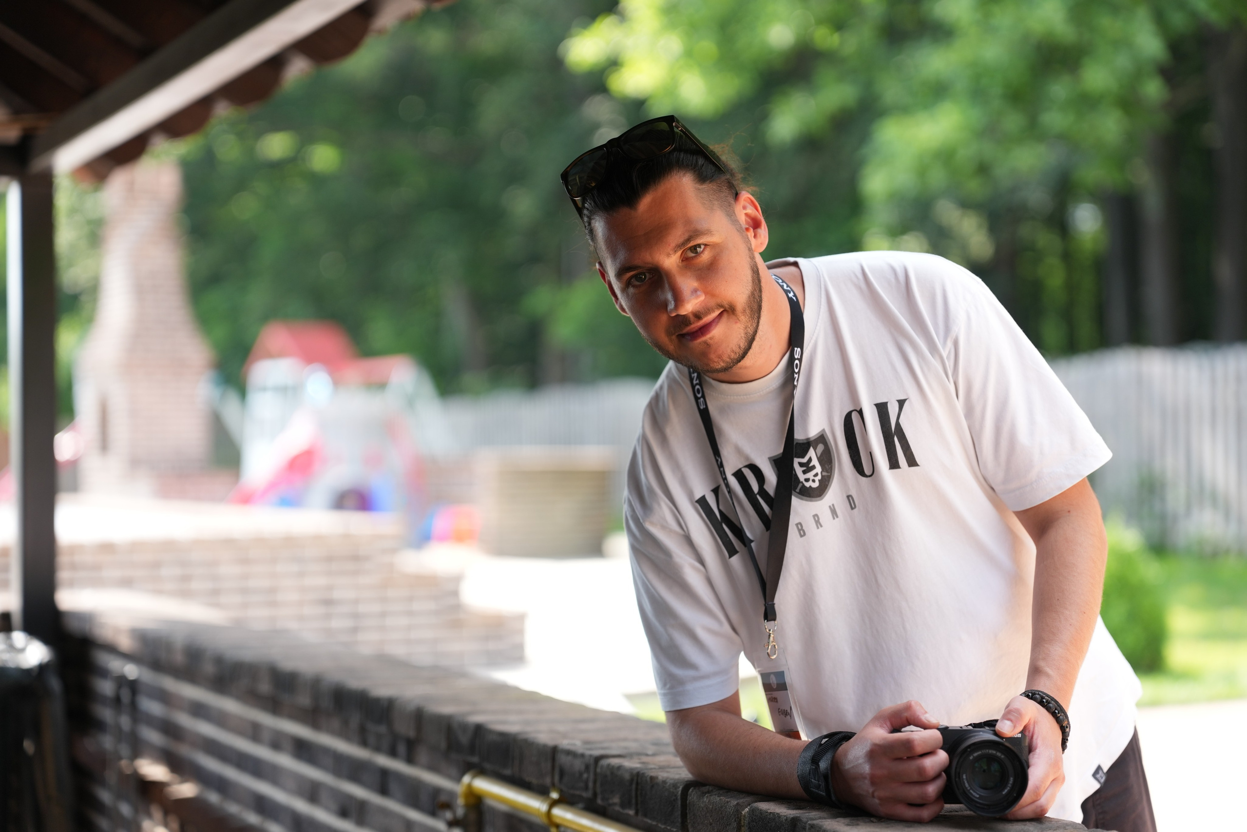 Despre mine. Les Moments Photography — Fotograf stare civilă, botez și ședințe foto în Cluj-Napoca