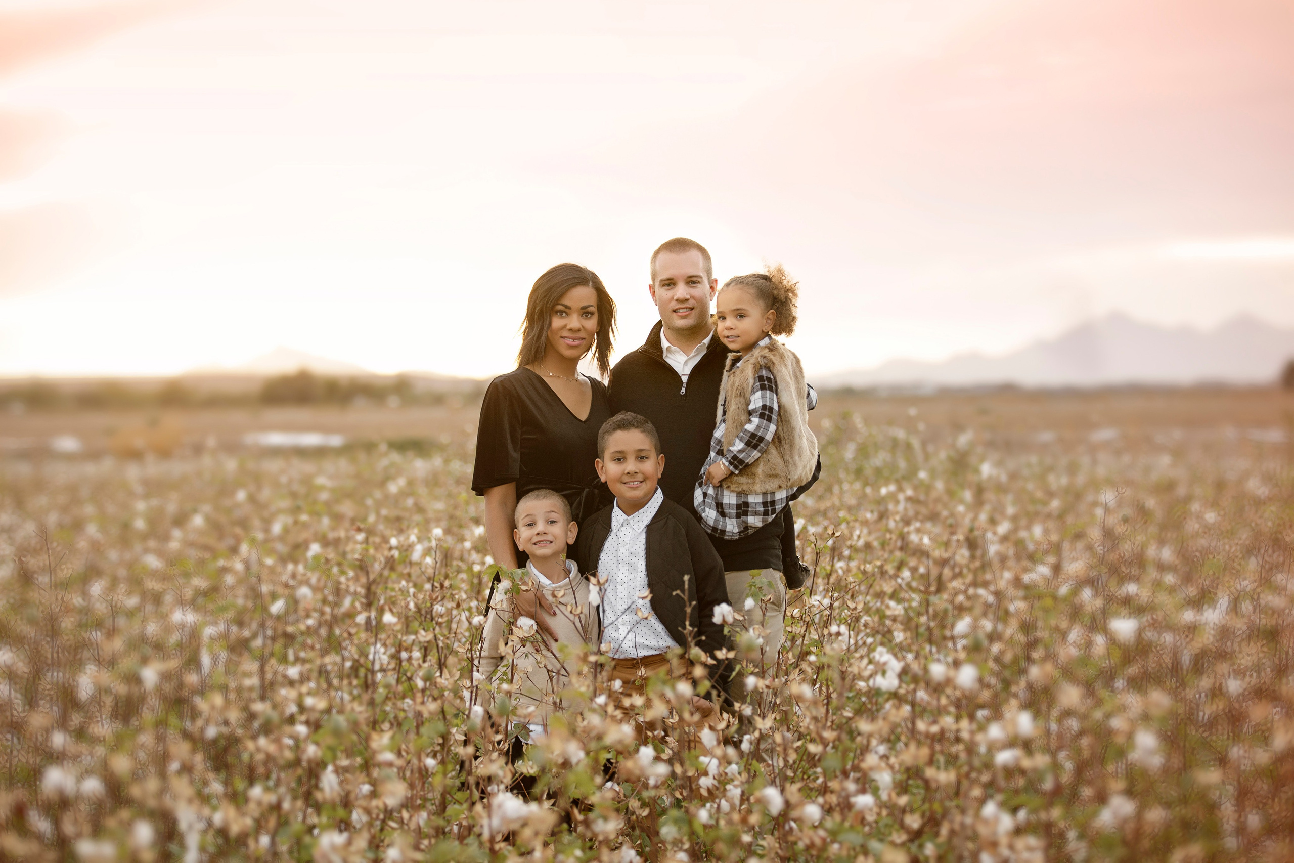 Family photographer Rochester Hills. Anastasia Post: Wedding and Editorial Photography