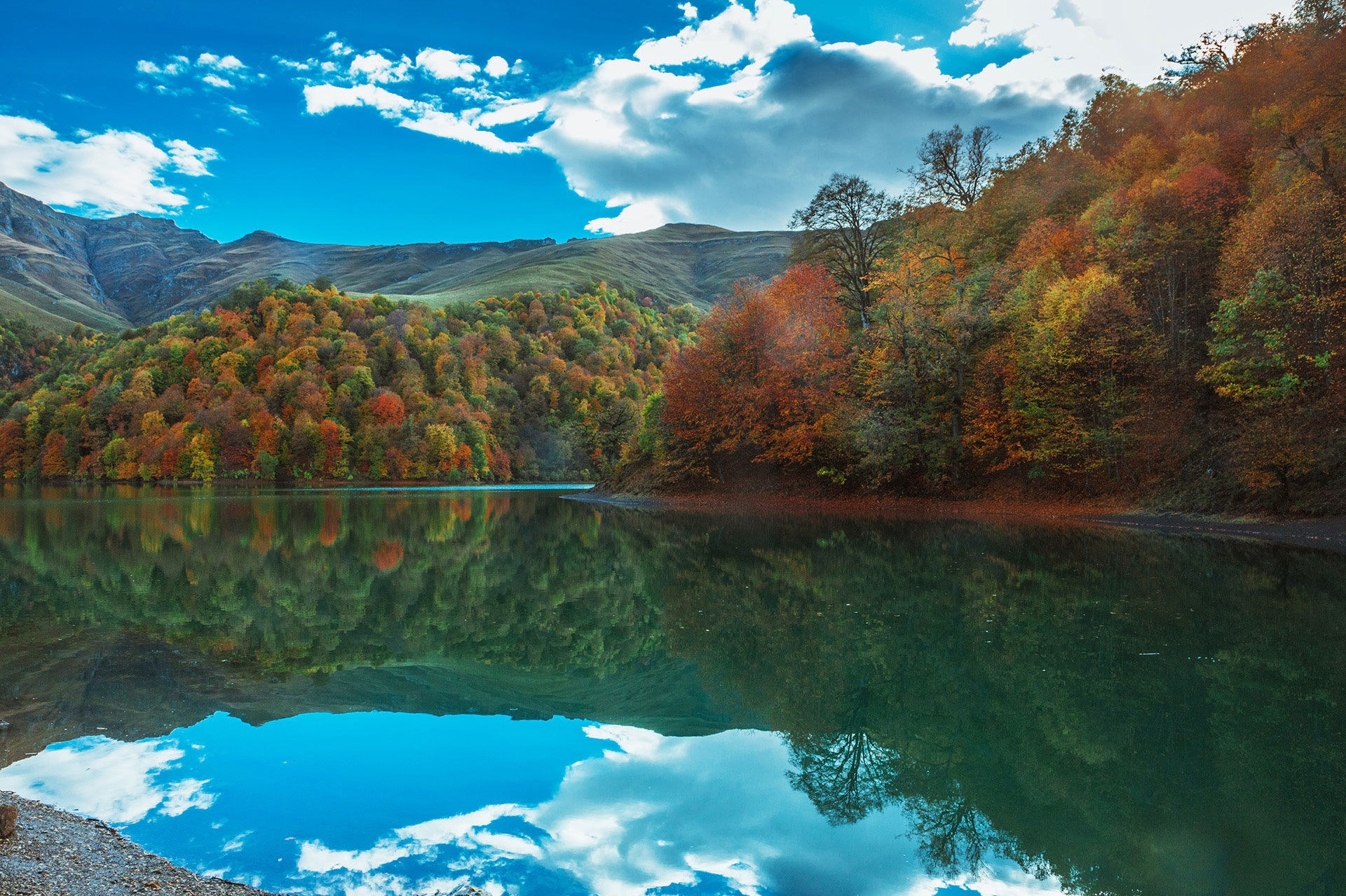 Explore Azerbaijan in Comfort & Style | Supreme Travel. Travel & Concierge Company in Russia and Azerbaijan