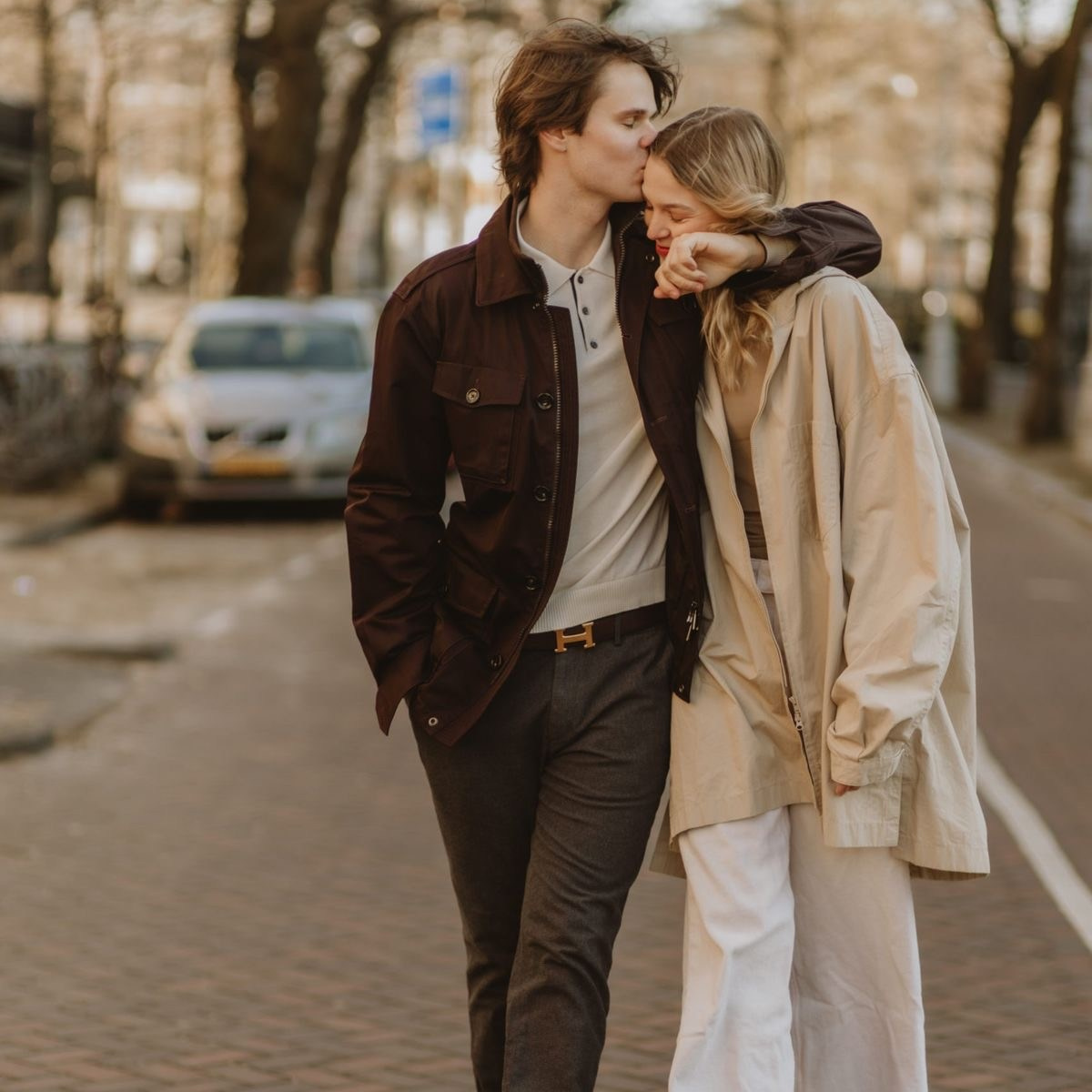 What to Wear for a Couple Photoshoot in Paris: Autumn Edition đ. Photographer in Paris Yulia Shkadina | Couples, engagement, pre-wedding, individual photo-shoots in Paris at the best locations