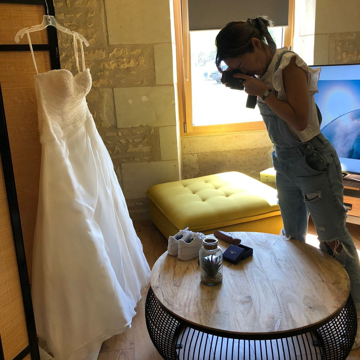 À propos. Photographe professionnelle à Poitiers, Tours et Châtellerault | Studio photo entre Poitiers et Tours – portraits, familles, entreprises, ma