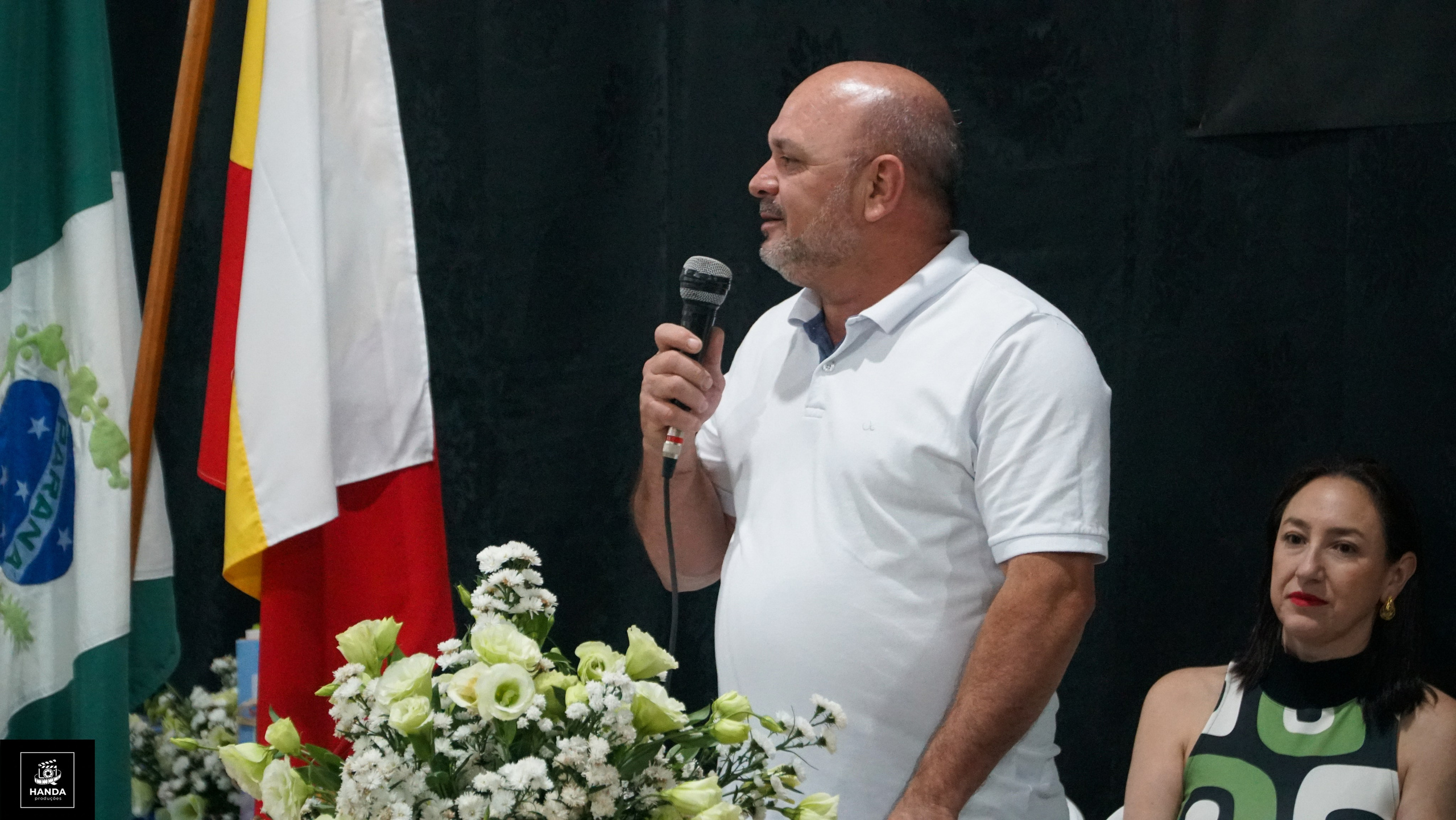 Noite autógrafos colégio Aurélio Buarque de Holanda. Handa Produções