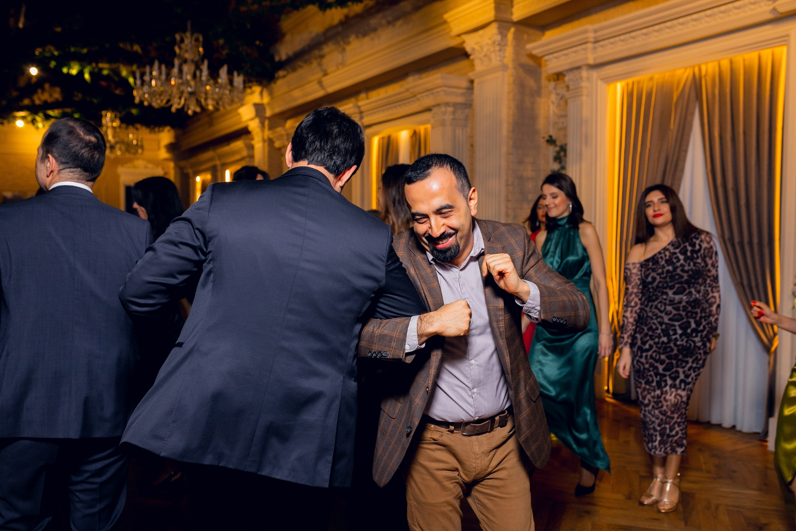 Корпоративные банкеты и Тимбилдинги. Ulvidasdamir.com