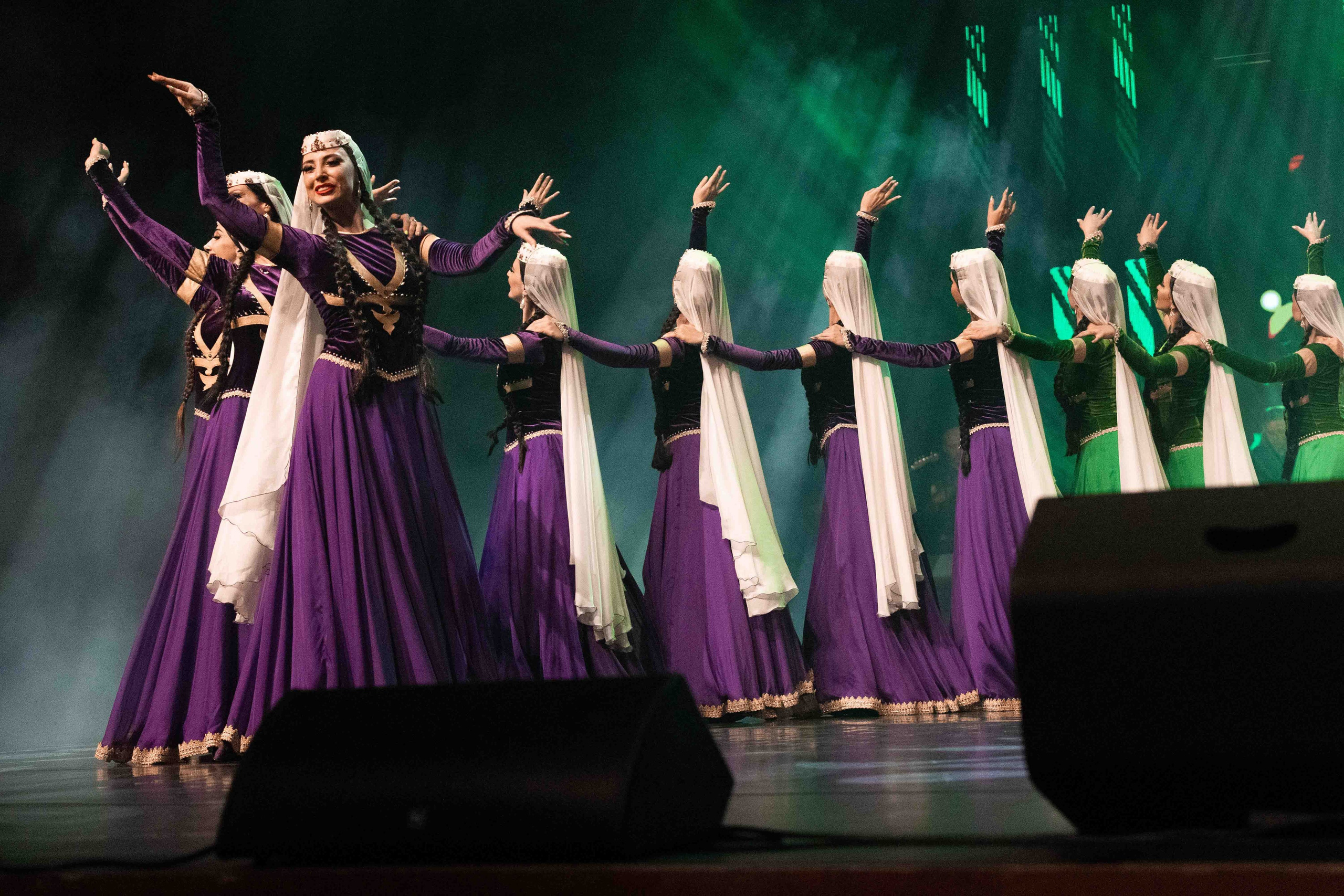 STATE DANCE ENSEMBLE. Wedding&Event photographer Ismail Rzayev in Baku