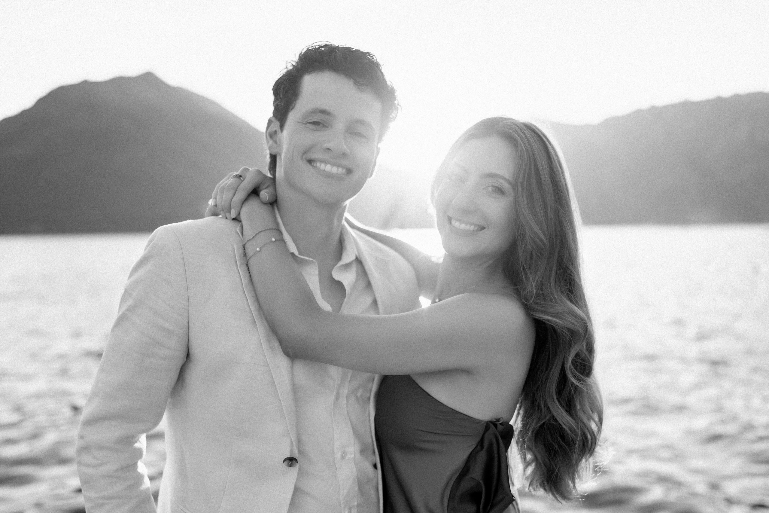 Proposal in Perast during the photoshoot. Fotograf & Videograf in Montenegro | Maria & Vasilii