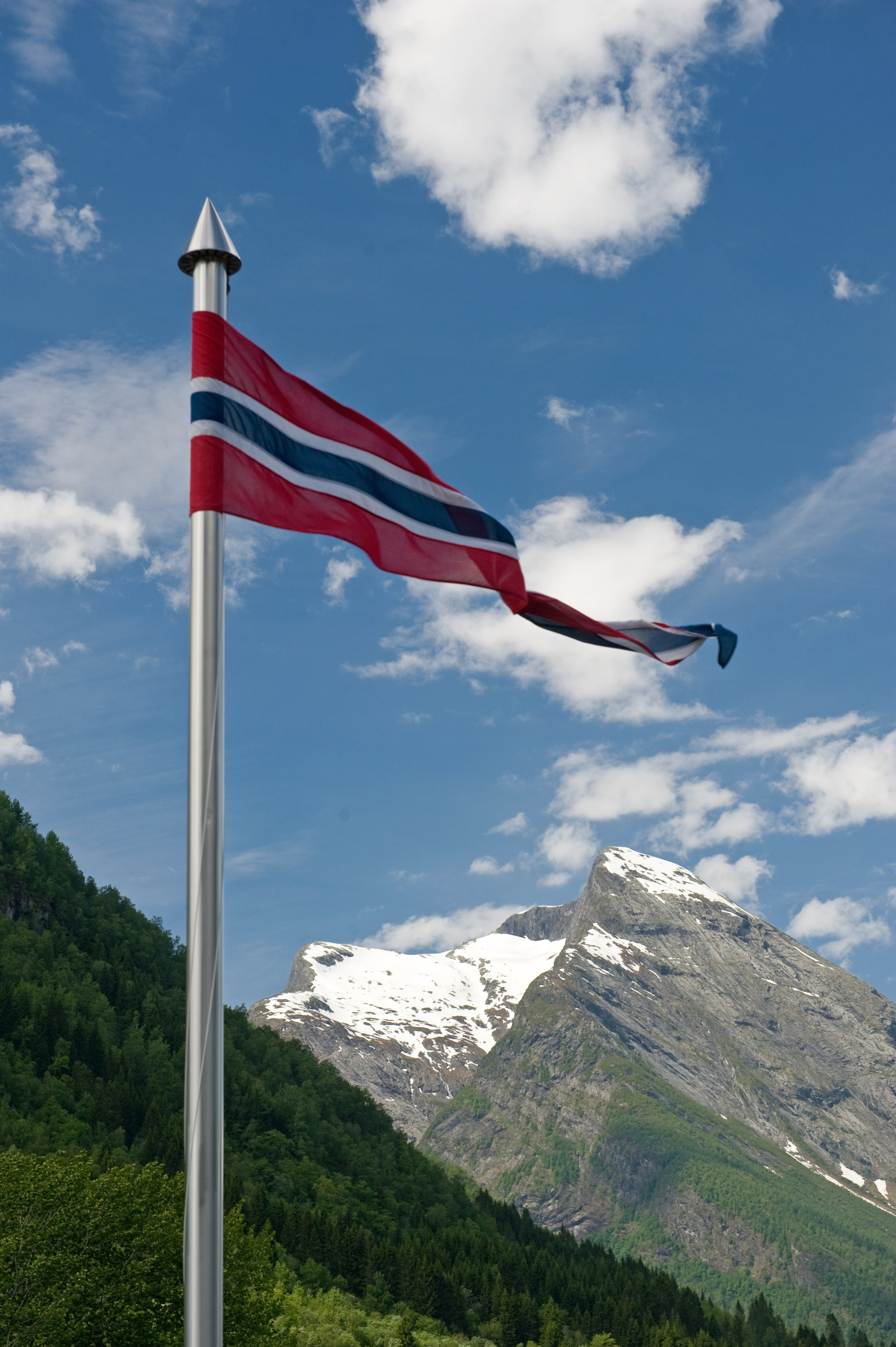 ТРЕВЕЛ. Фотограф и преподаватель фотографии в Белграде