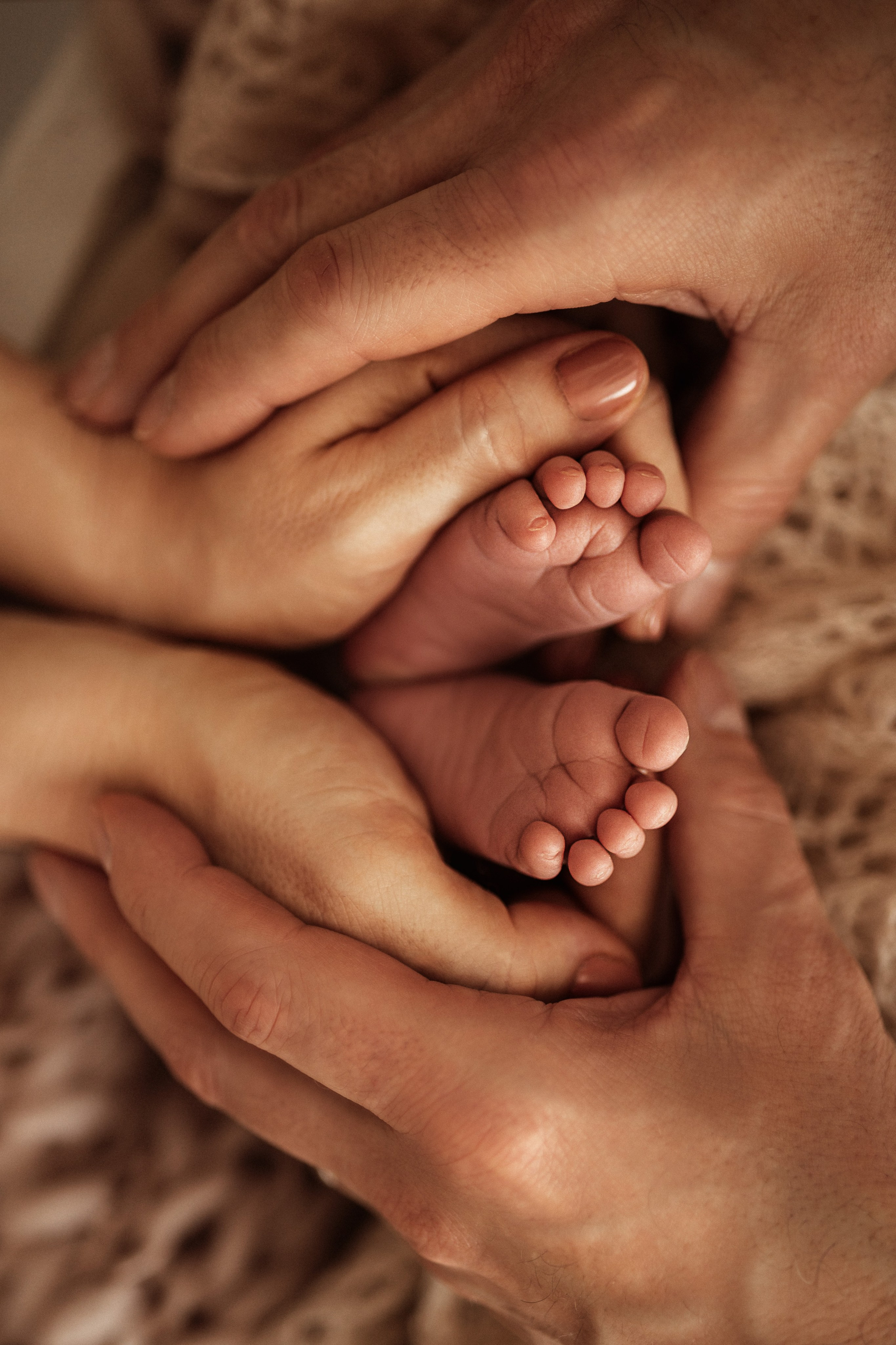 Newborn Natural. Newborn, kids, family photographer based near Zurich, Switzerland