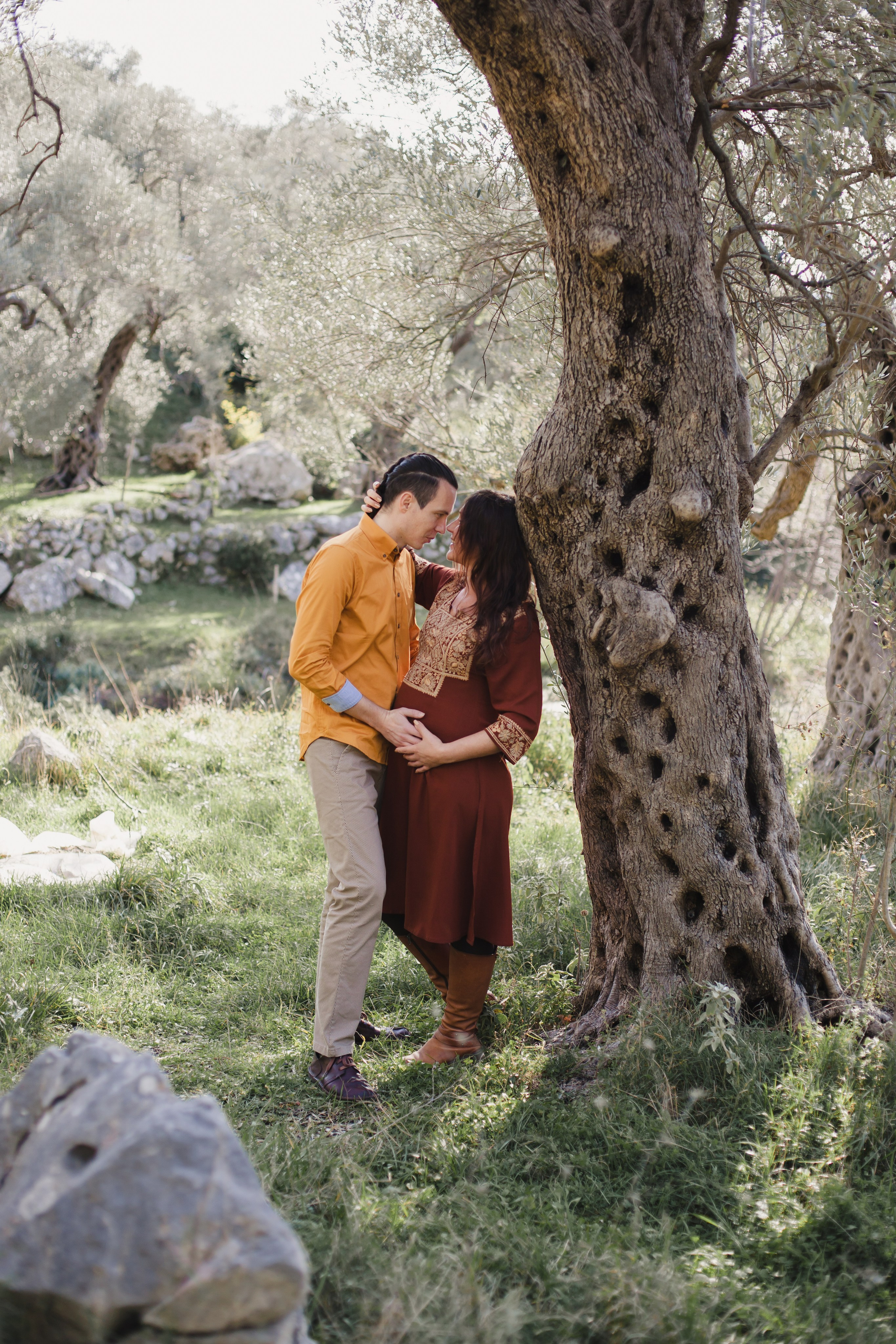 Maternity Session in the Olives. Sunkrit Photography