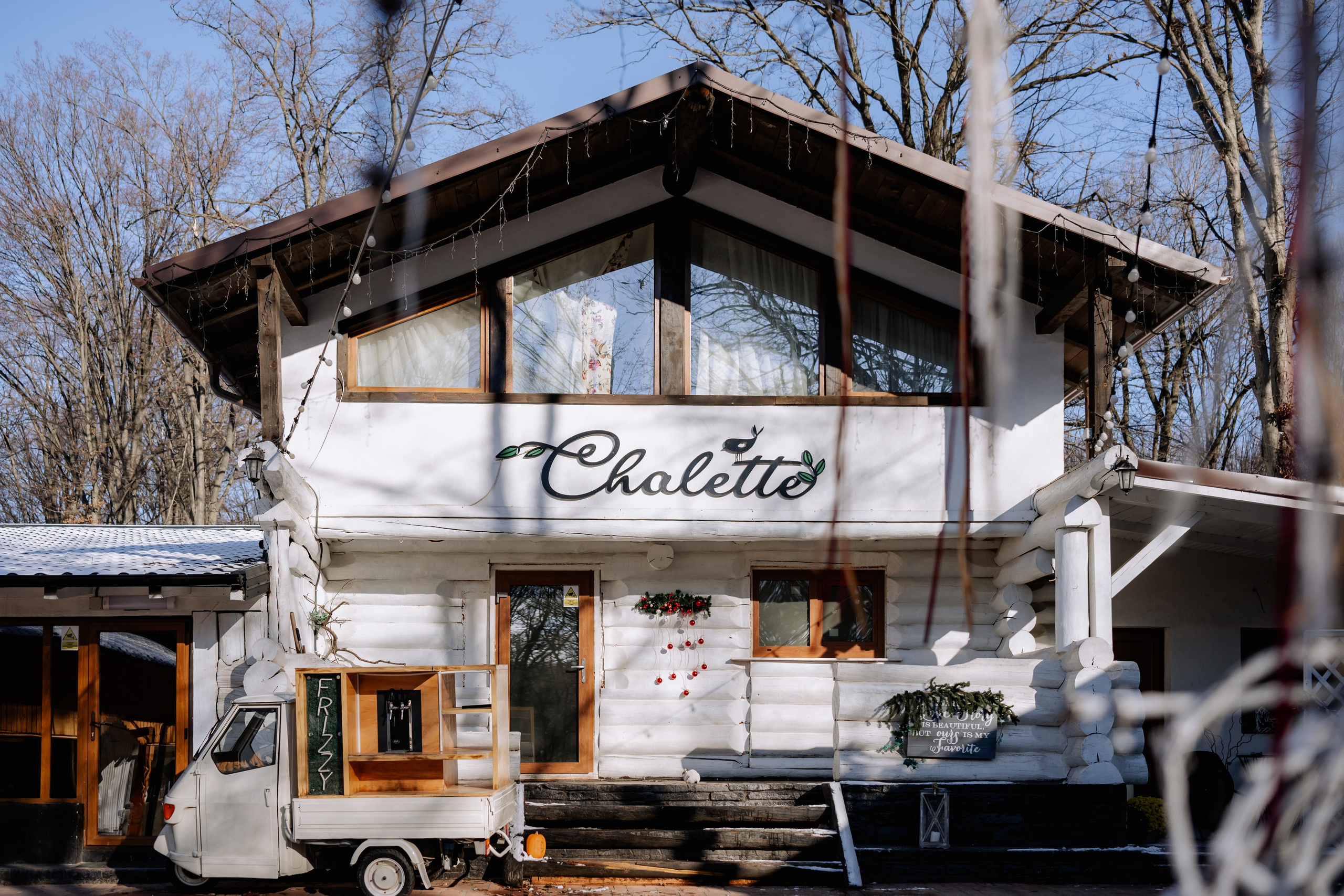 Chalette Gourmet. Proud Vision Weddings | Wedding Photography & Film — Servicii profesionale Foto Video Nunta Iasi