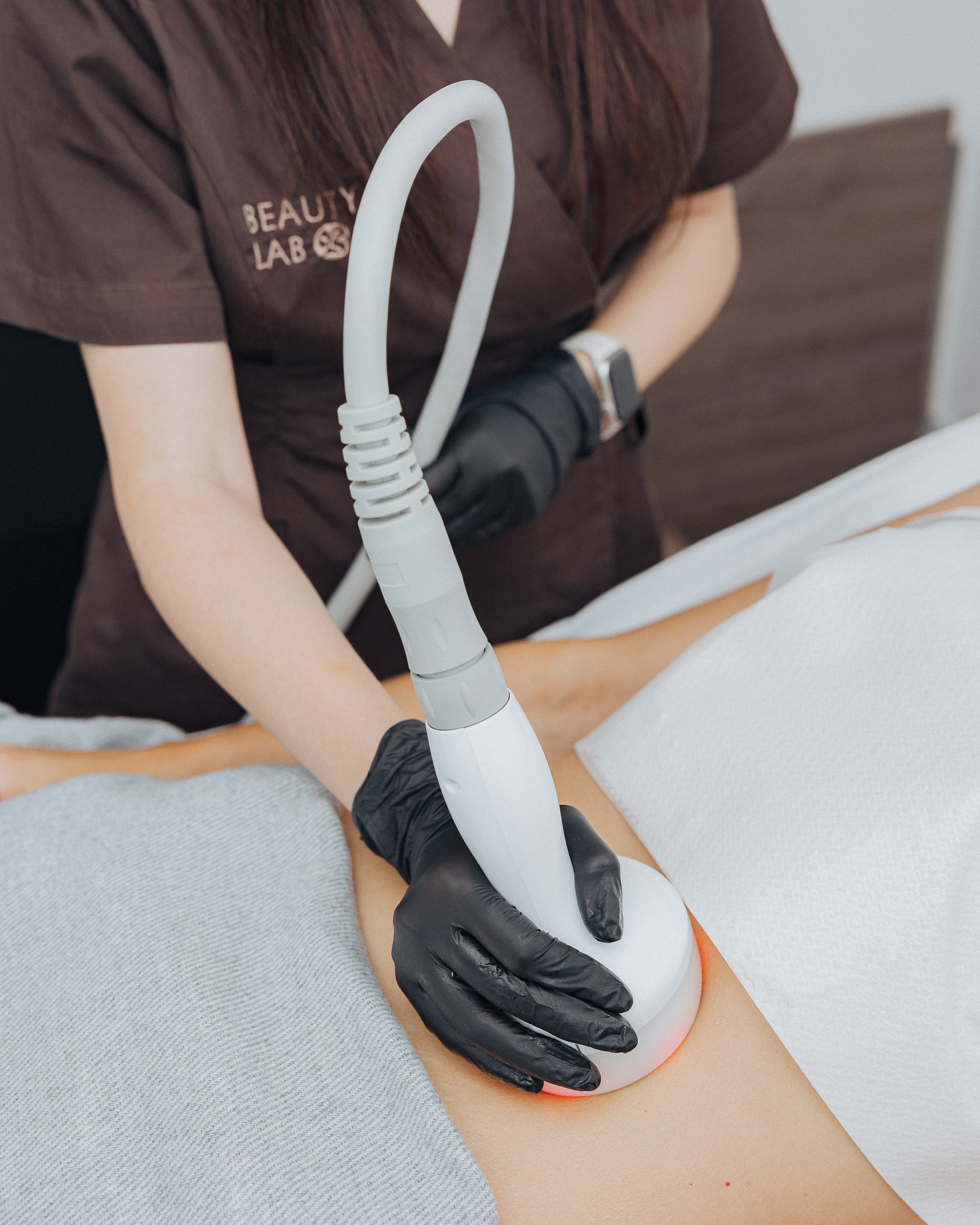 САЛОН ЗА КРАСОТА. Евгения Найденова – брандов и портретен фотограф | България, Европа