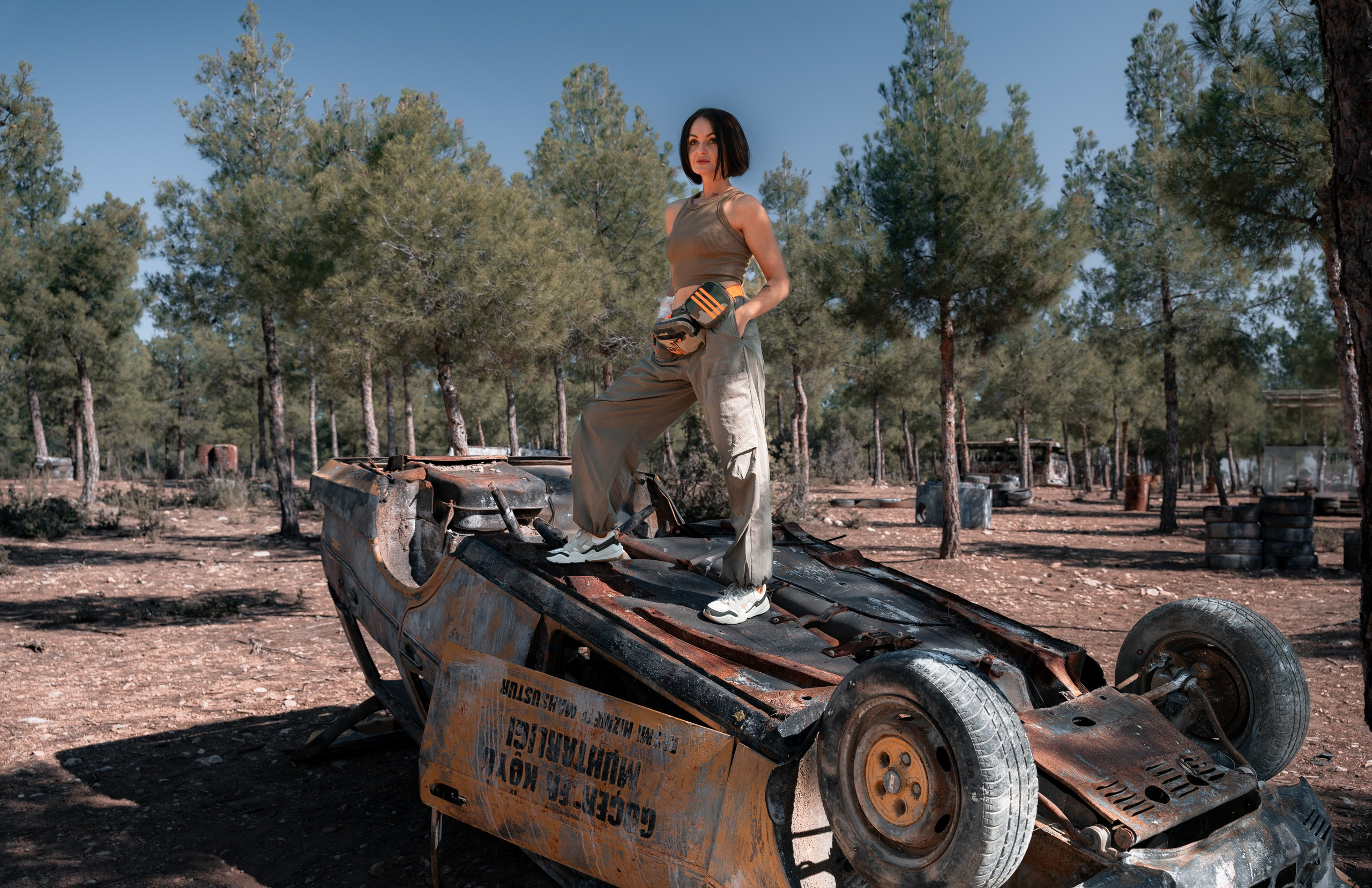 FALLOUT. UNRATED PHOTO