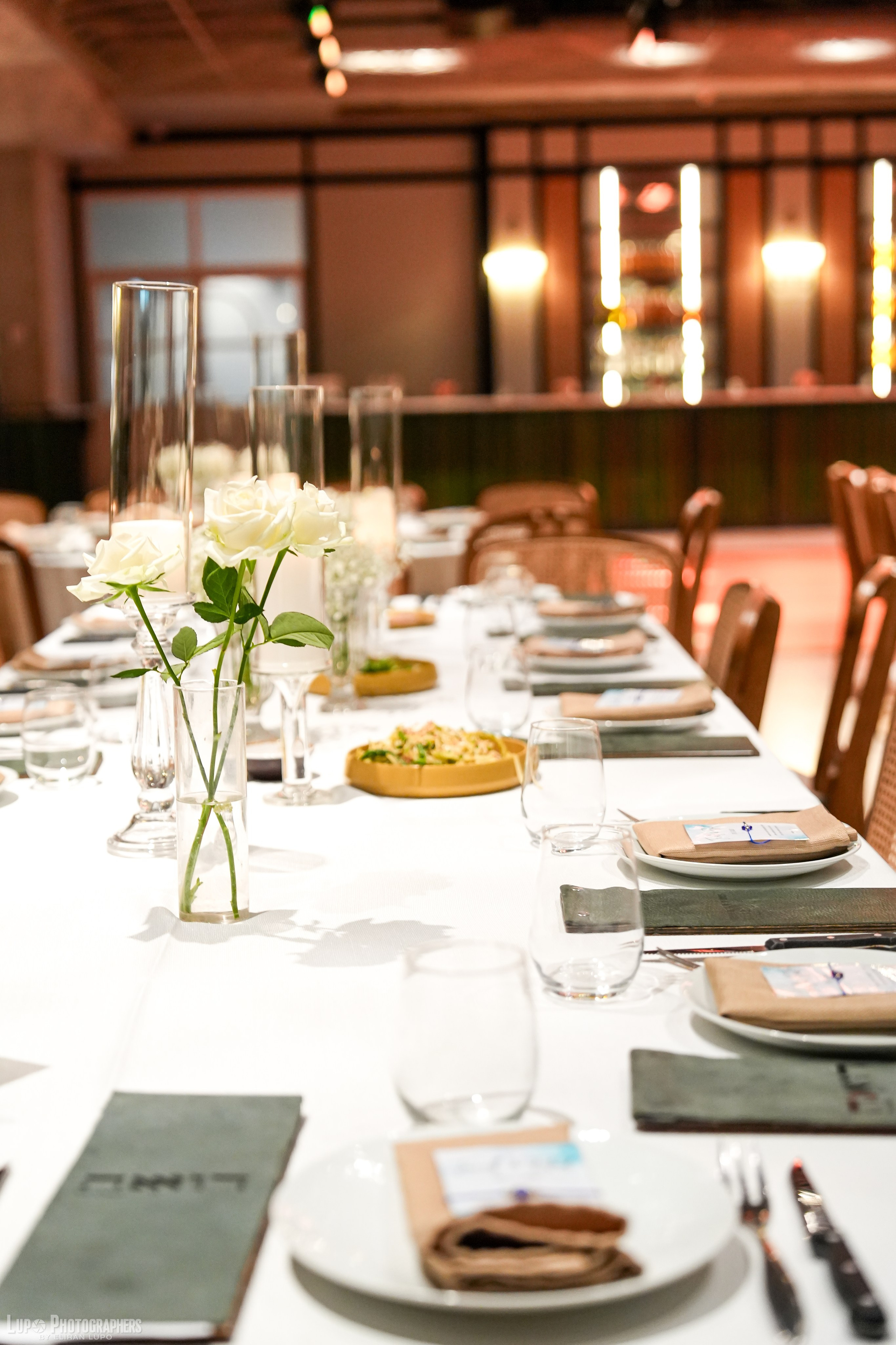 ראשי. לופו צלמים — צילום חתונות ואירועים