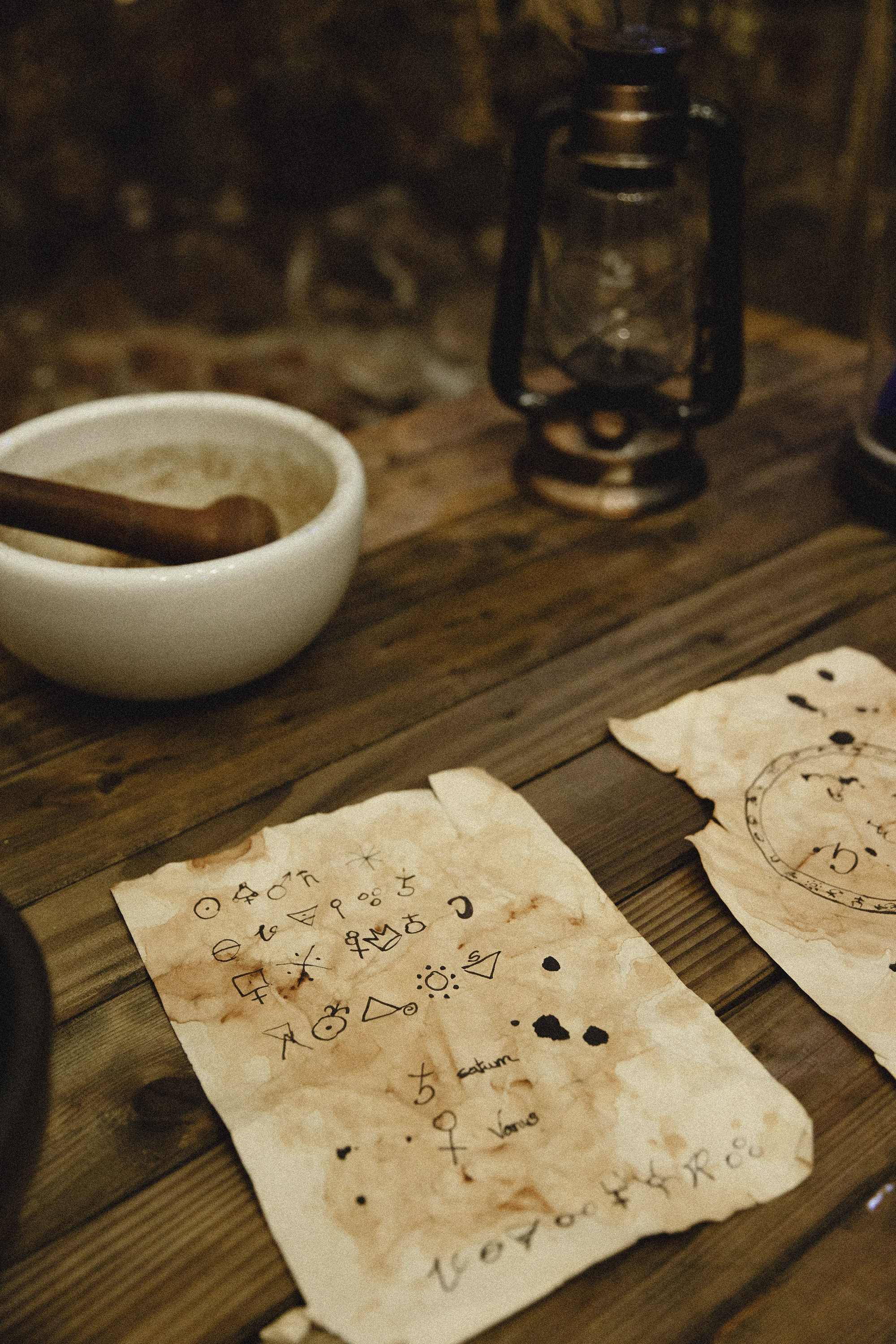 Museum of farmacy in Wroclaw. Kaja | fotograf we Wrocławiu | ludzie i psy