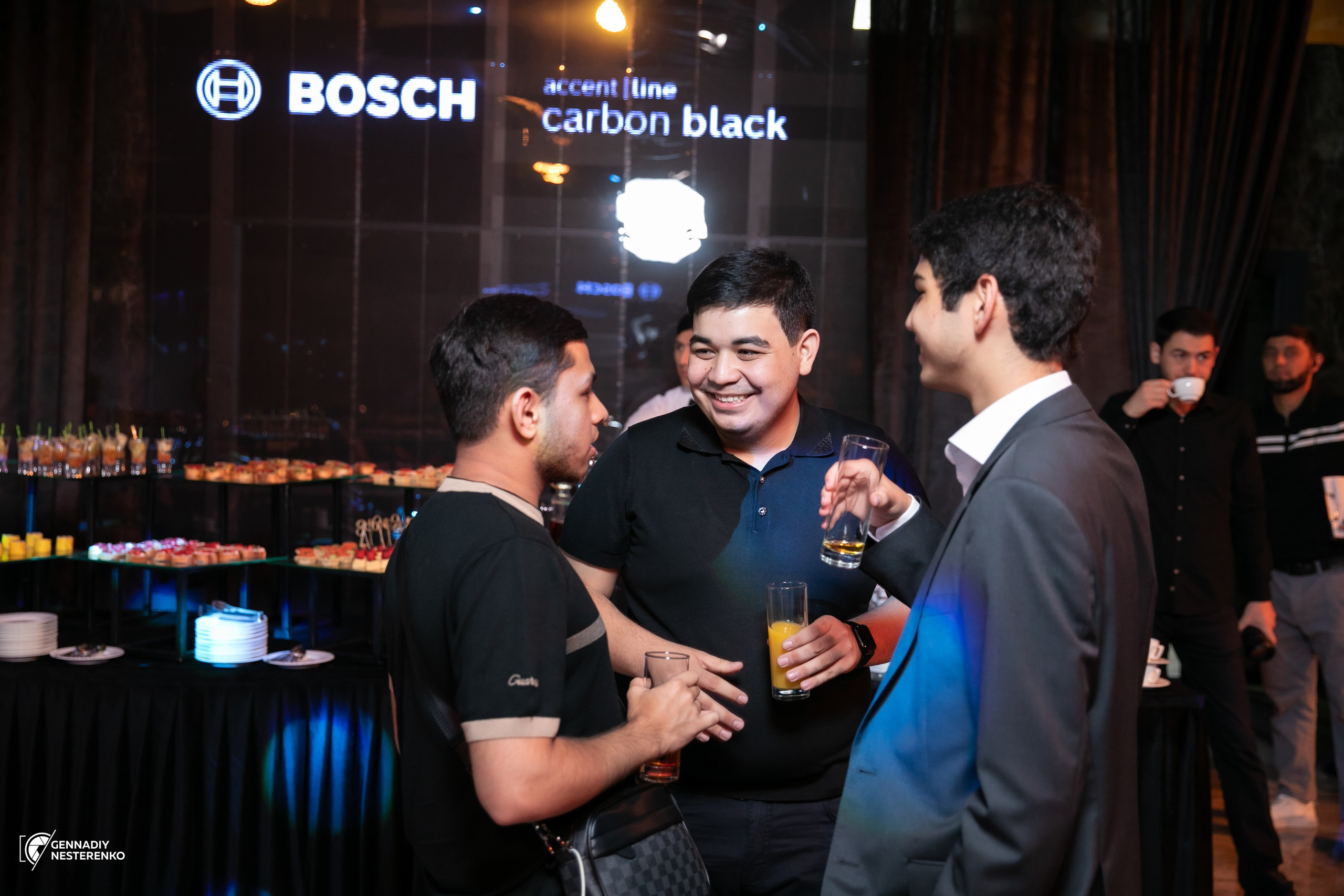 Презентация BOSCH CARBON BLACK. Профессиональная Фото-Видео Студия Геннадия Нестеренко | Ташкент и Весь Узбекистан