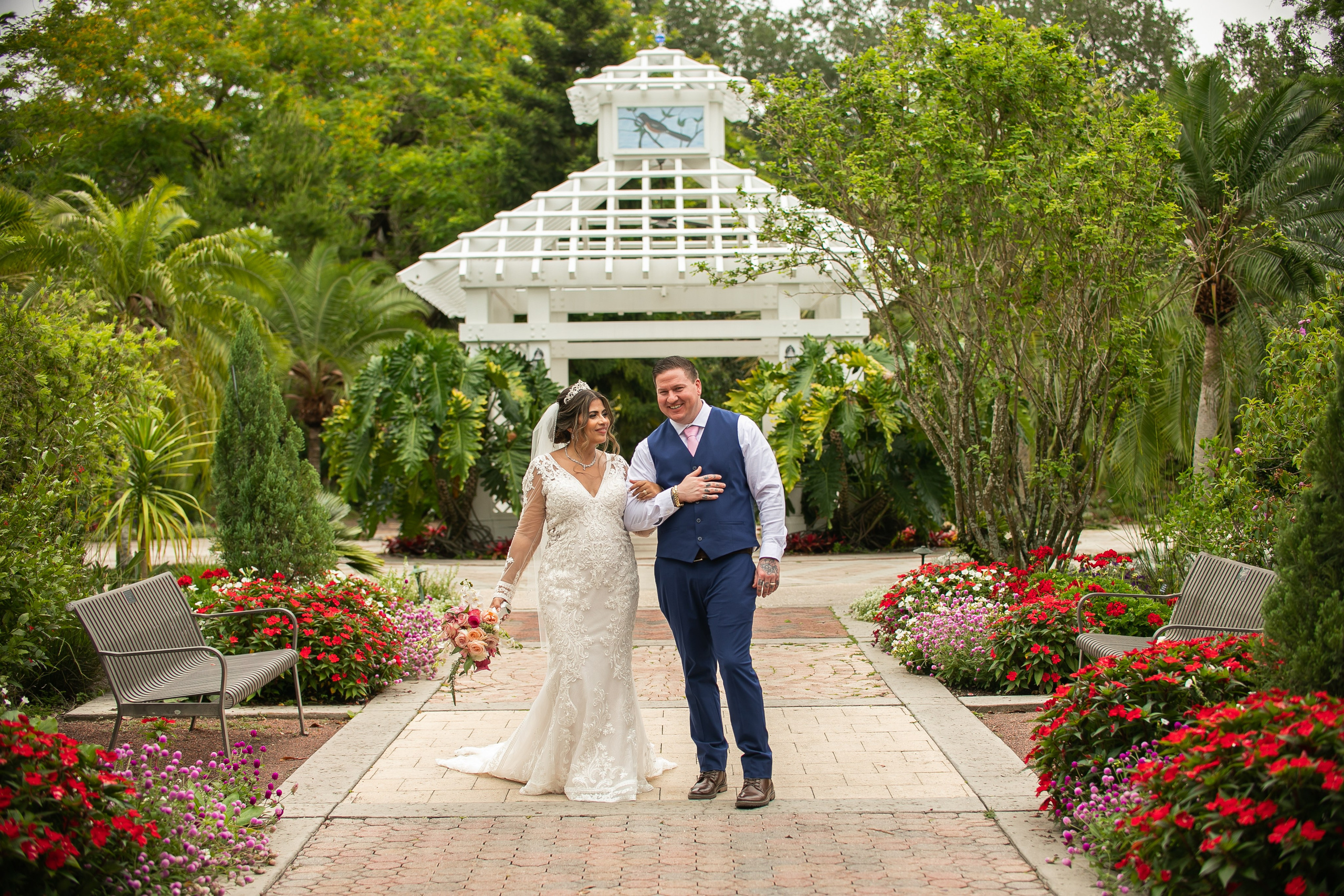 Wedding in The Lue Gardens intimate wedding photography. Lana Photography — Wedding & Family Photographer in Florida & Beyond