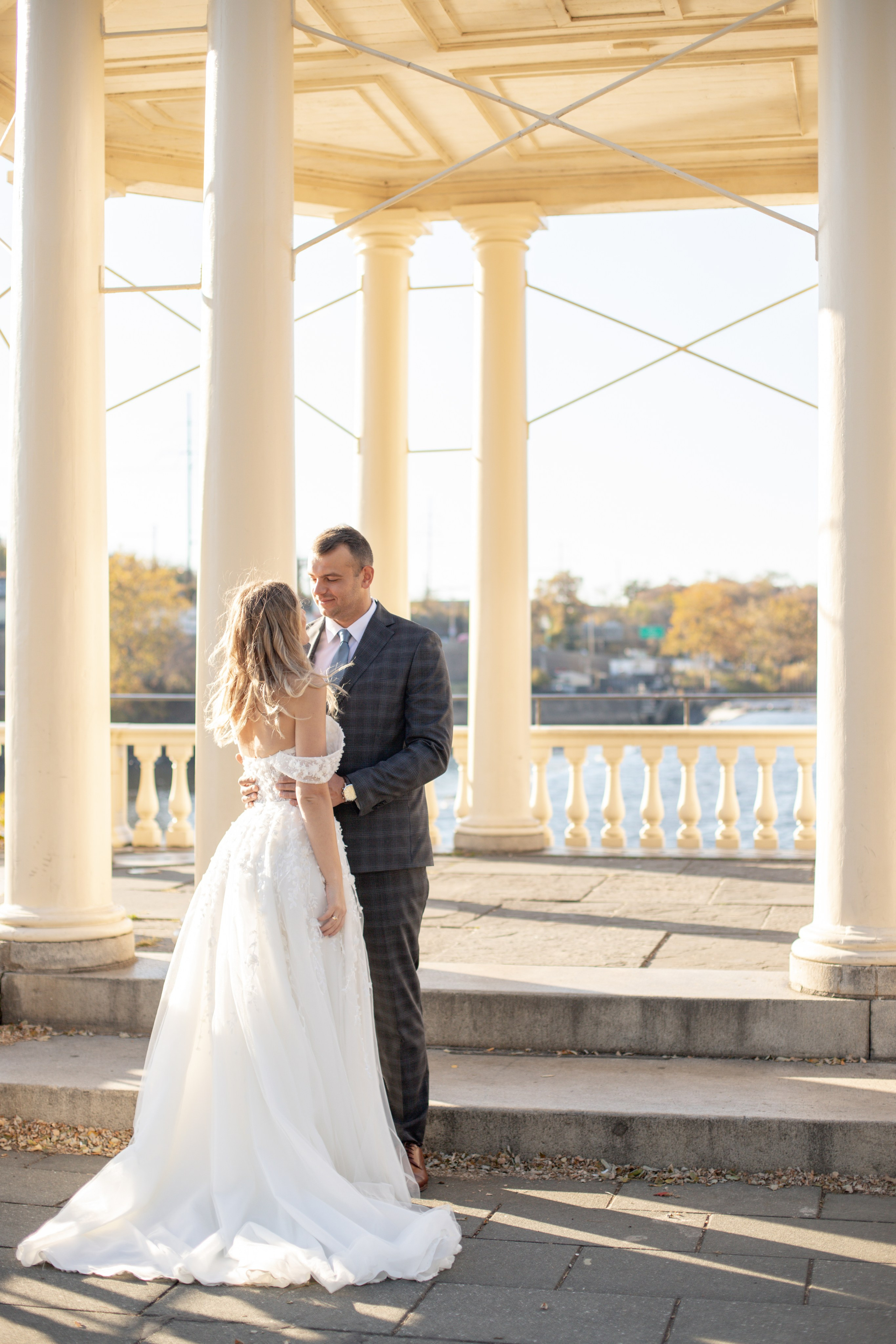 Olya & Vitalyk. Wedding Photographer & Videographer