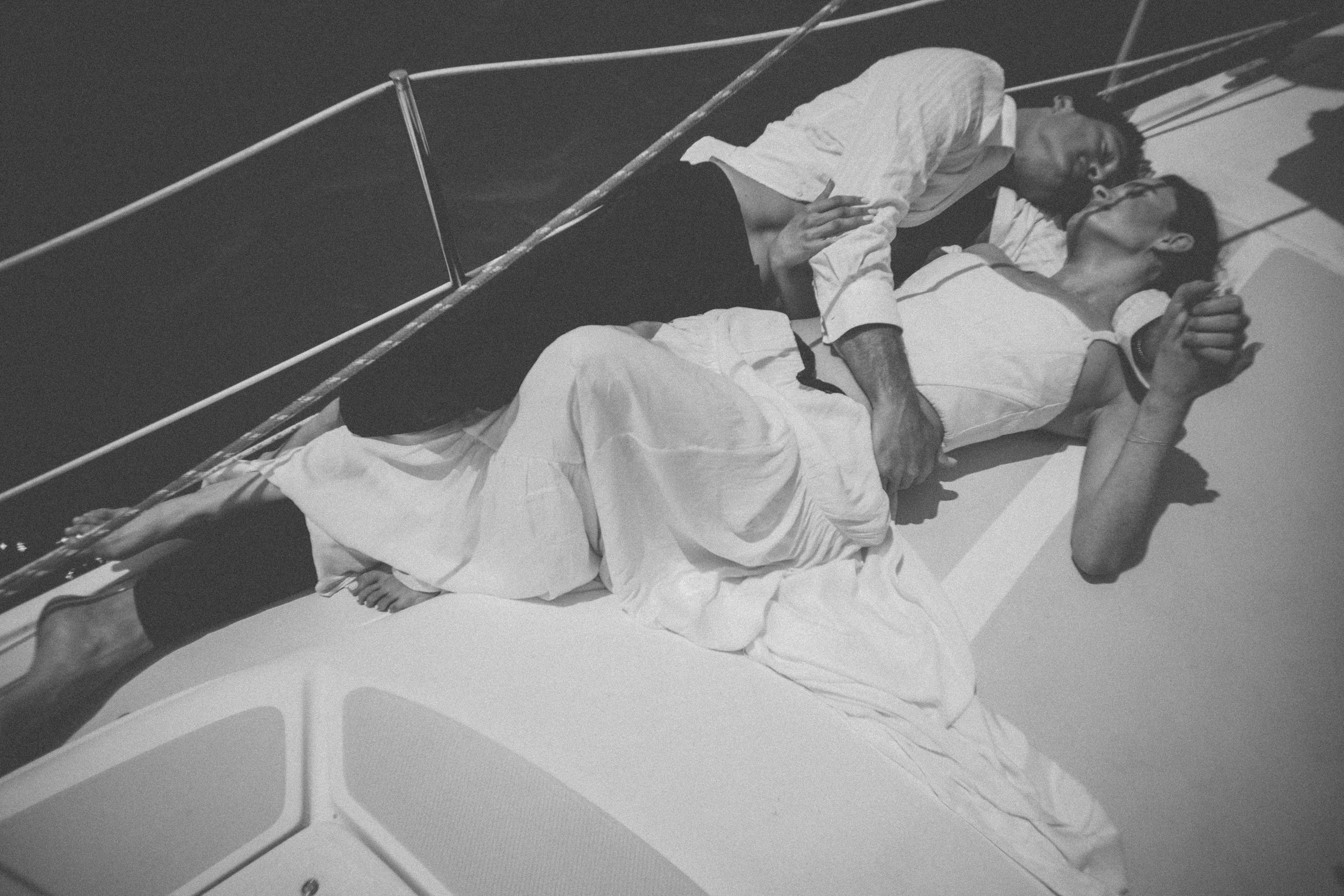 Love on the boat. Main