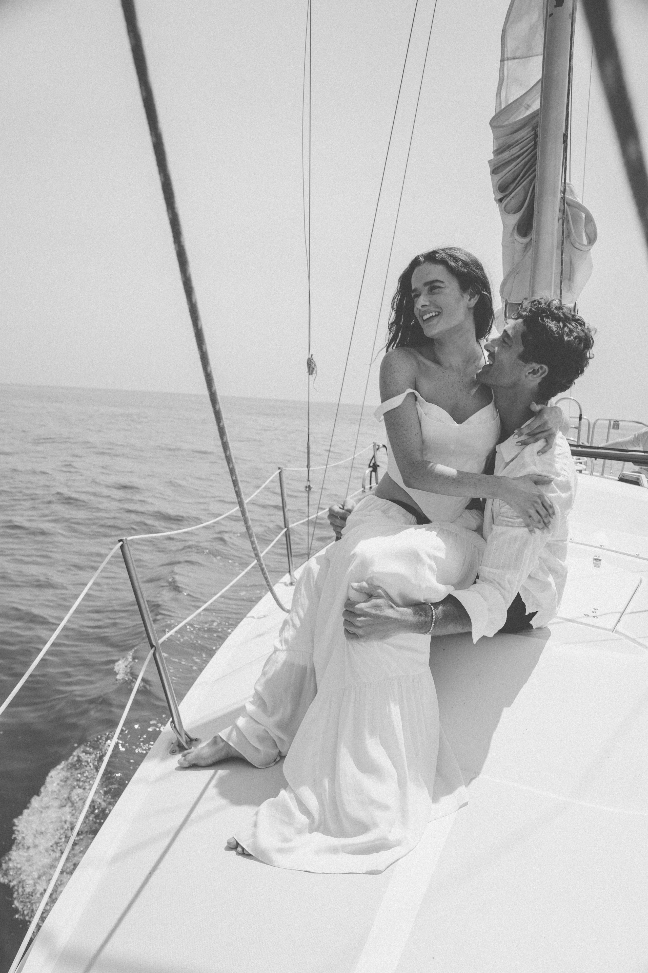 Love on the boat. Main