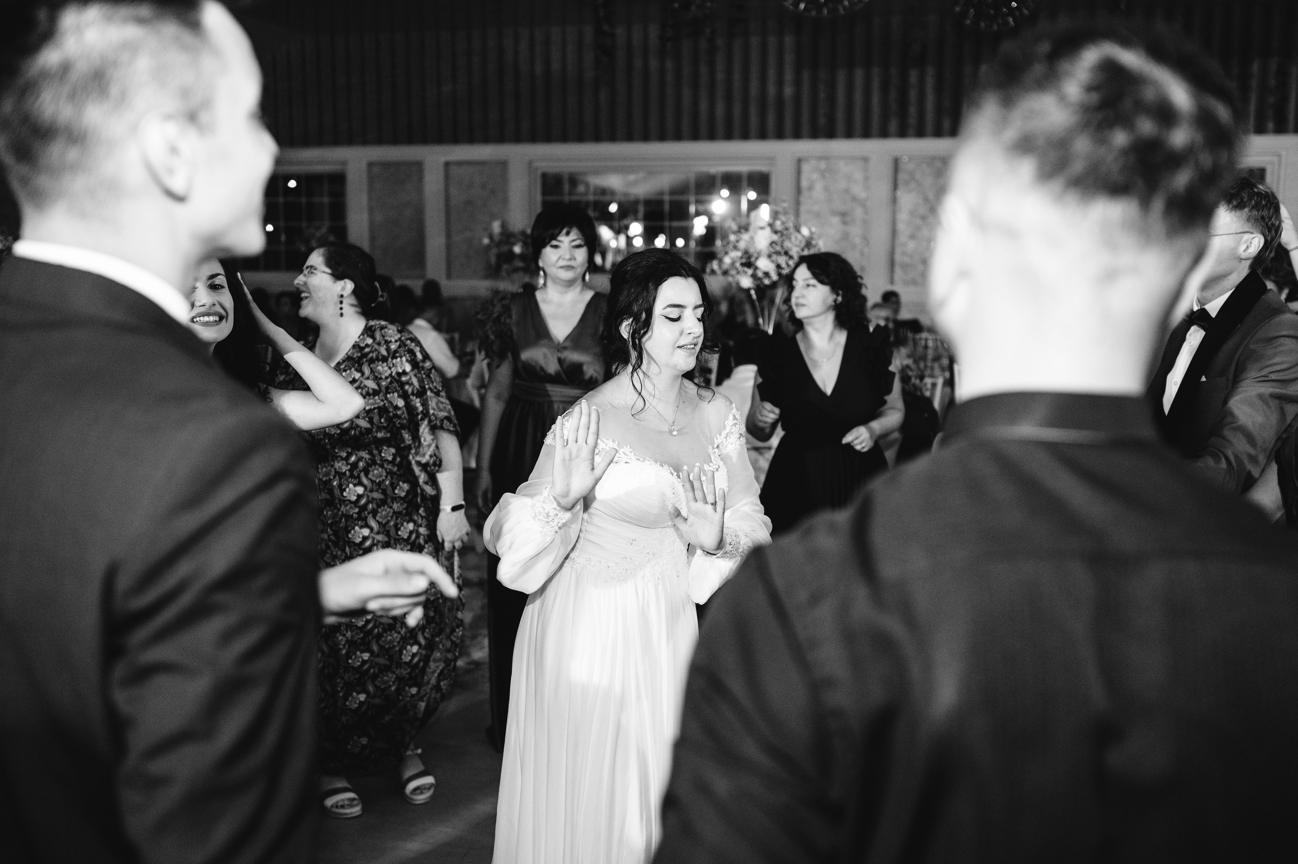 Robert si Ilinca. Valentin Melen - fotograf de nunta 🤍