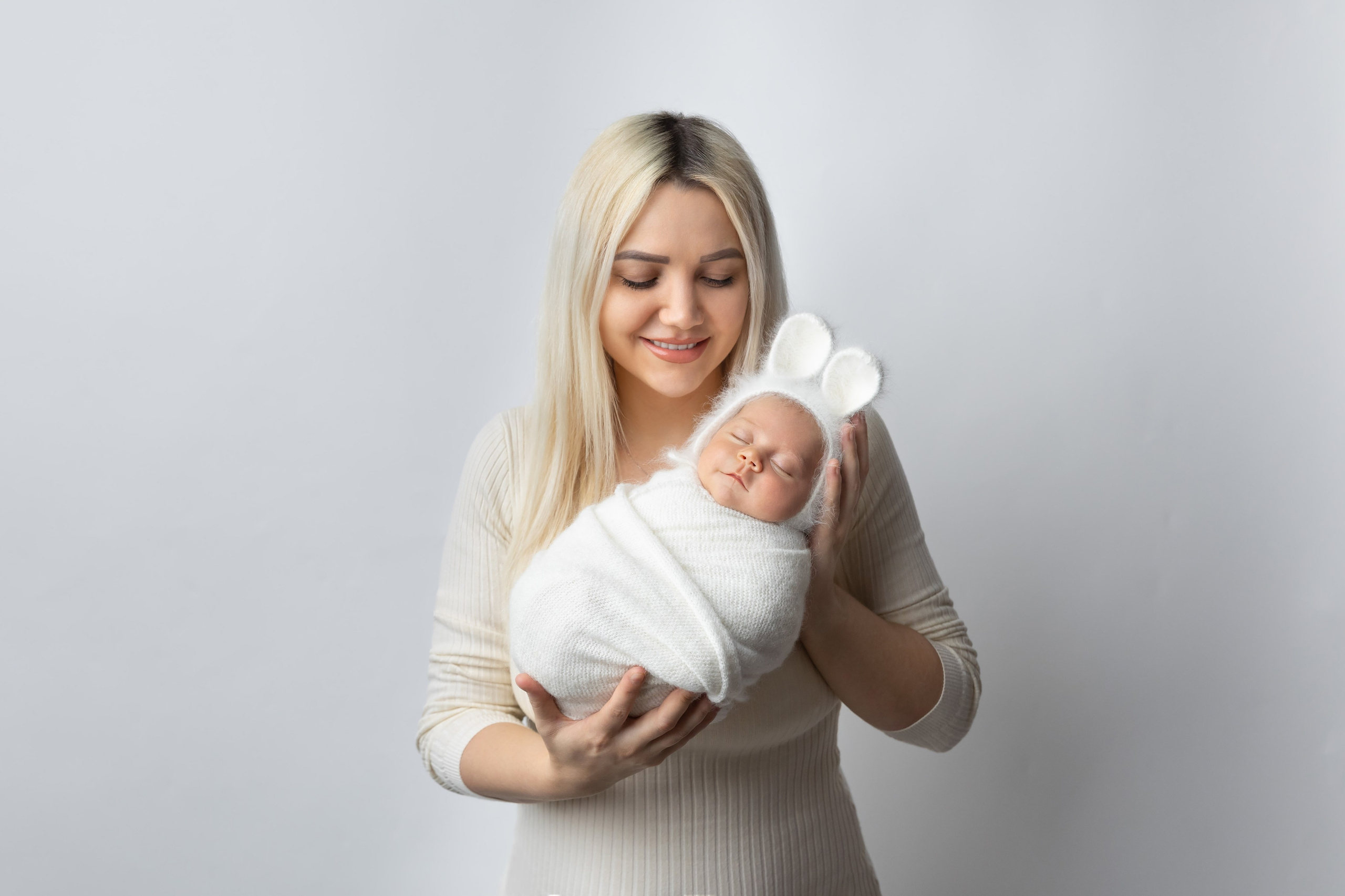 Newborn photographer Miami. Miami Family and Event Photographer