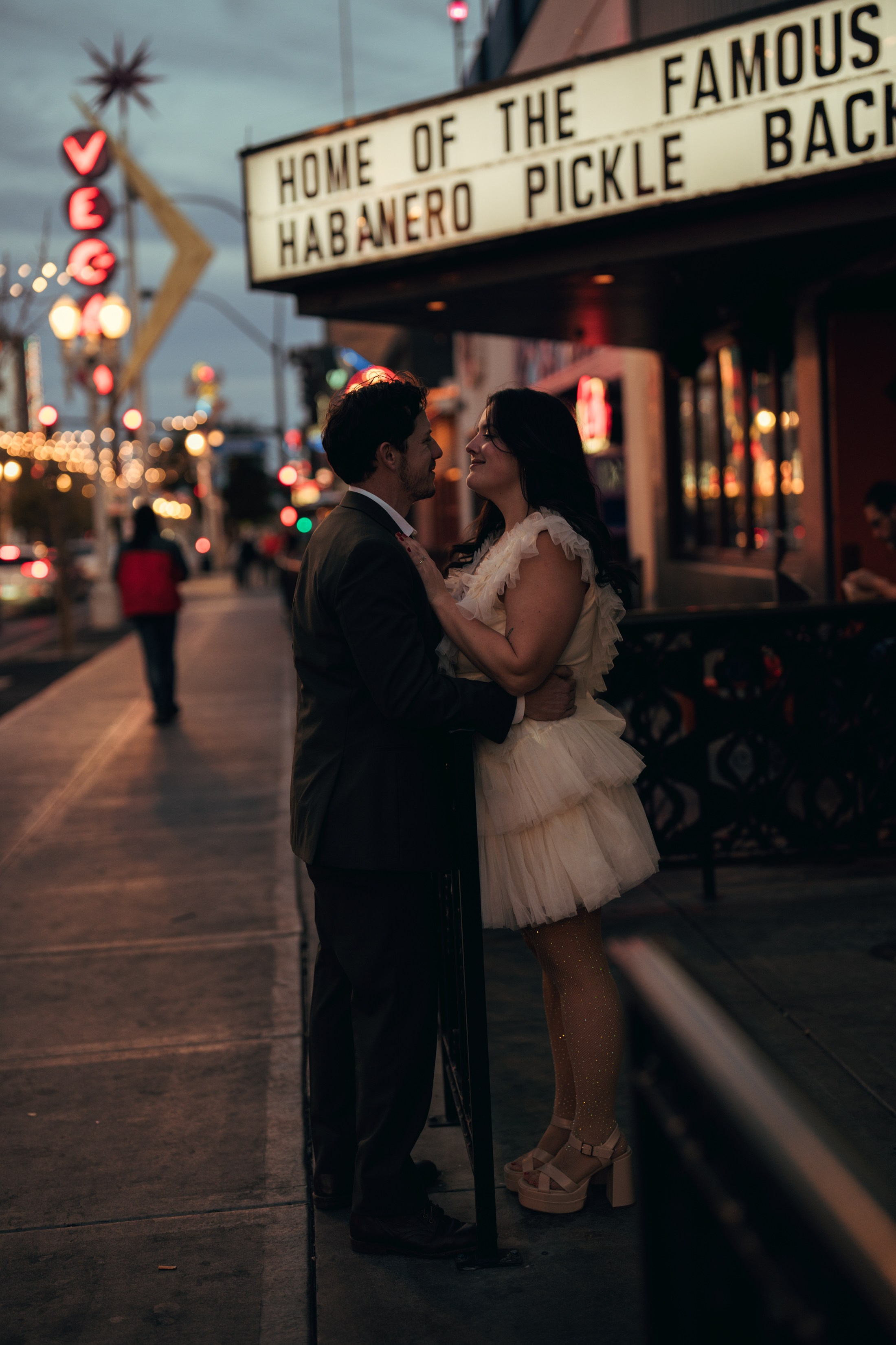 Grace&Jesse. Wedding & elopement photographer Viktoriya Kravtsov. Las Vegas