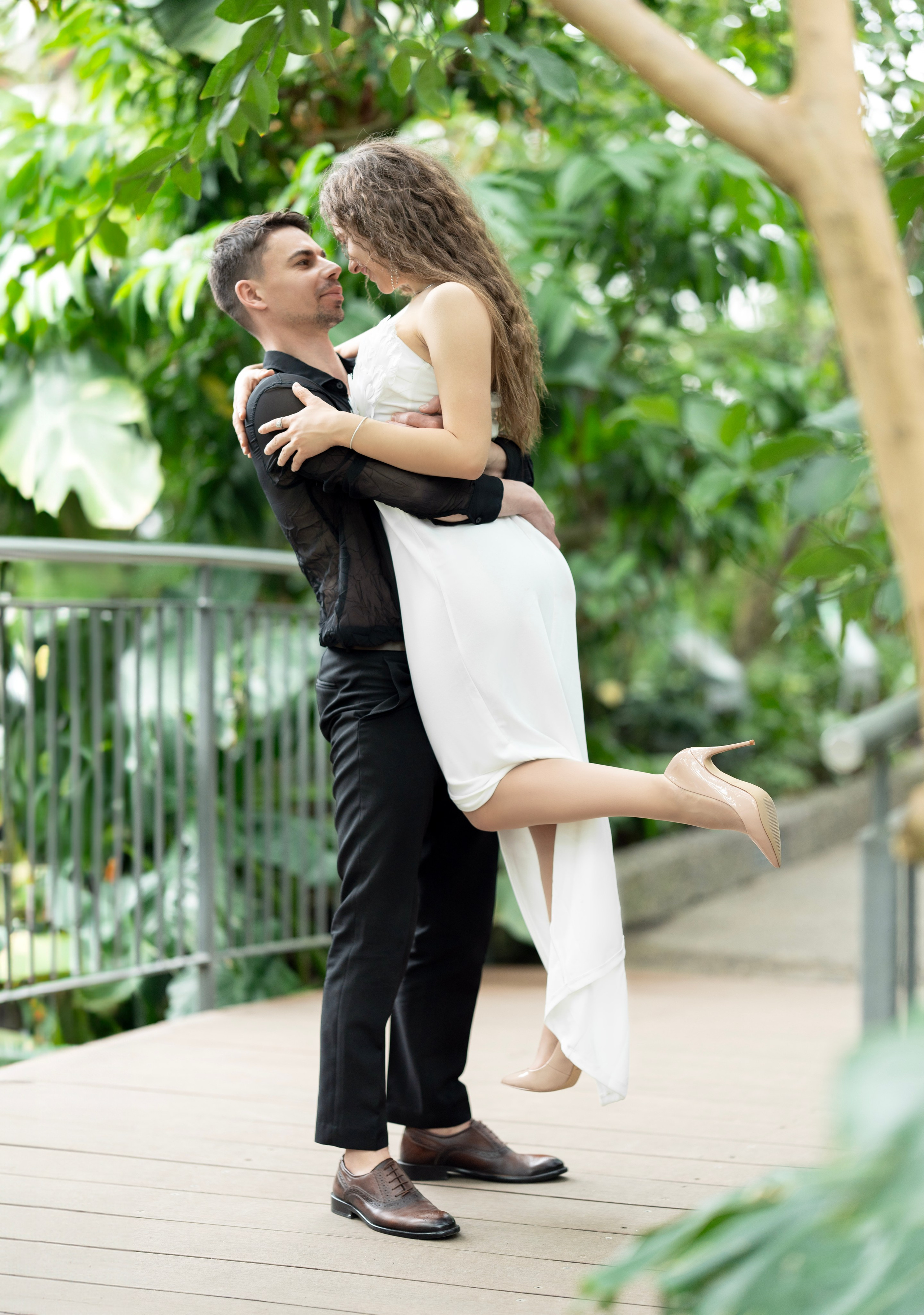 WEDDINGS. Calgary Portrait & Family and Child Photographer