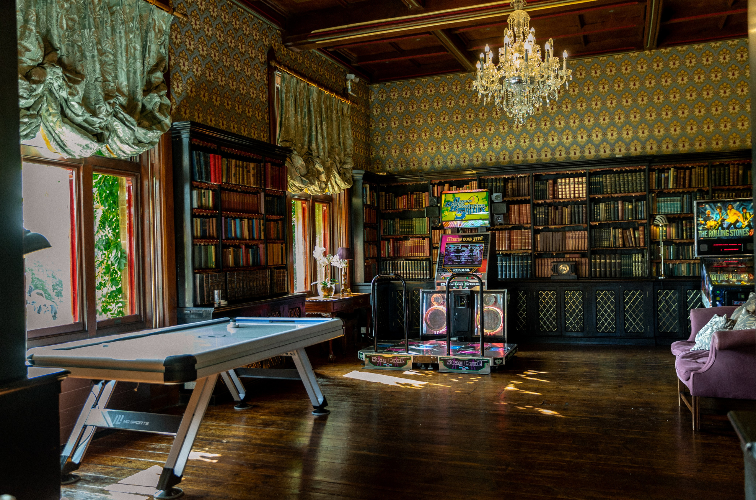 BobFest'23 in 2 days — TRUE LEGEND. September, 2023. Timeless Wedding & Event Photography from London to the world