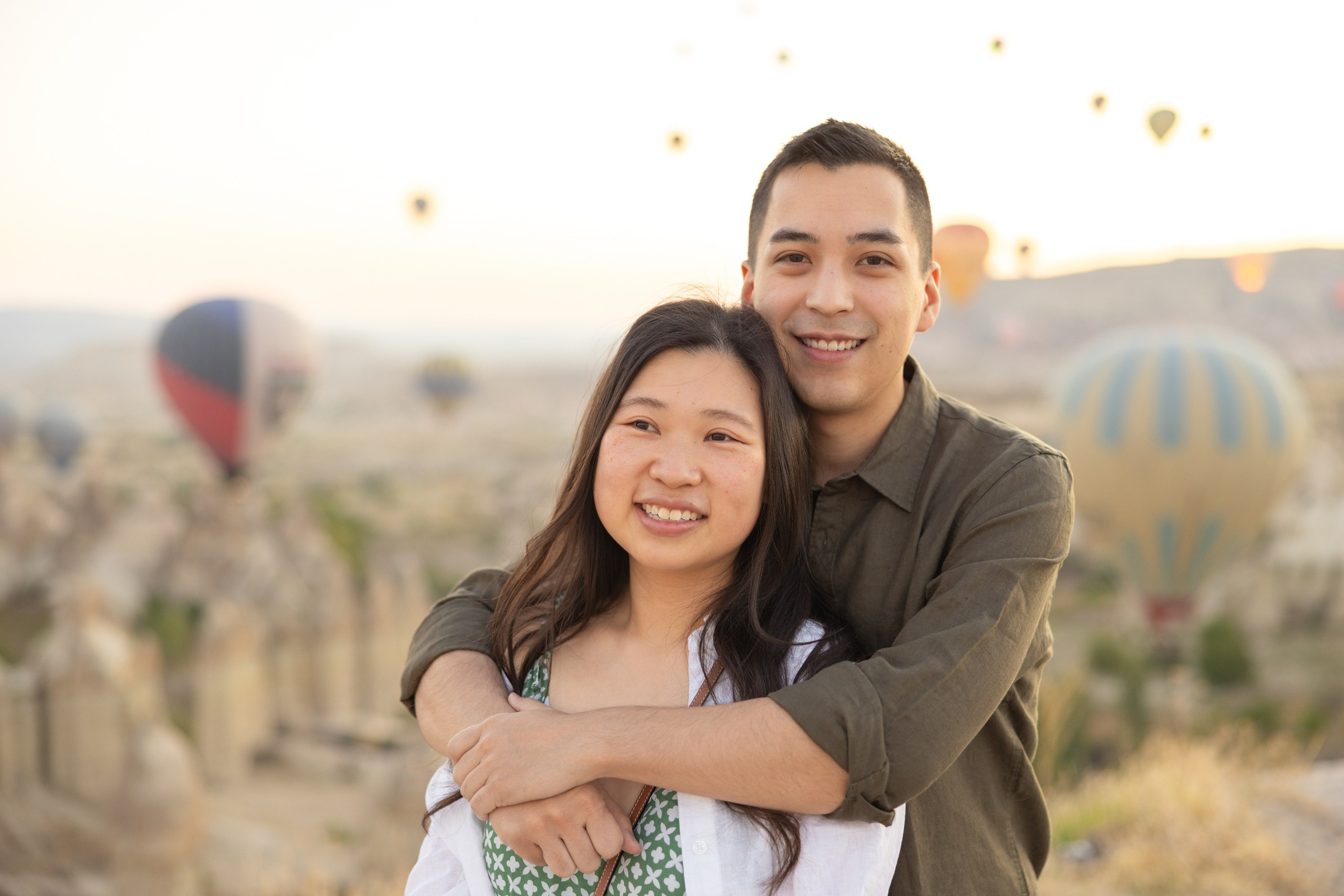 Romantic Love Story Photoshoot with Hot Air Balloons in Cappadocia. Julia Ganch I Fashion Wedding Photography I Cappadocia Turkey