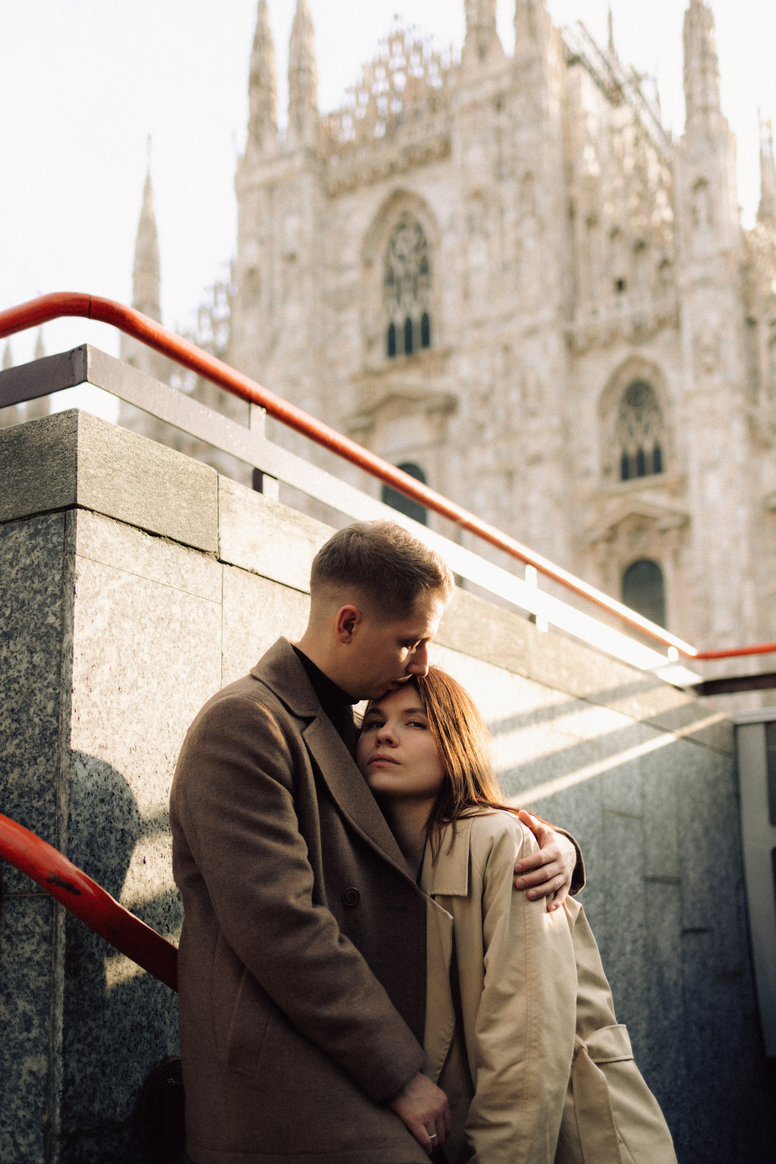 Intimate couple photoshoot in Milan, Italy