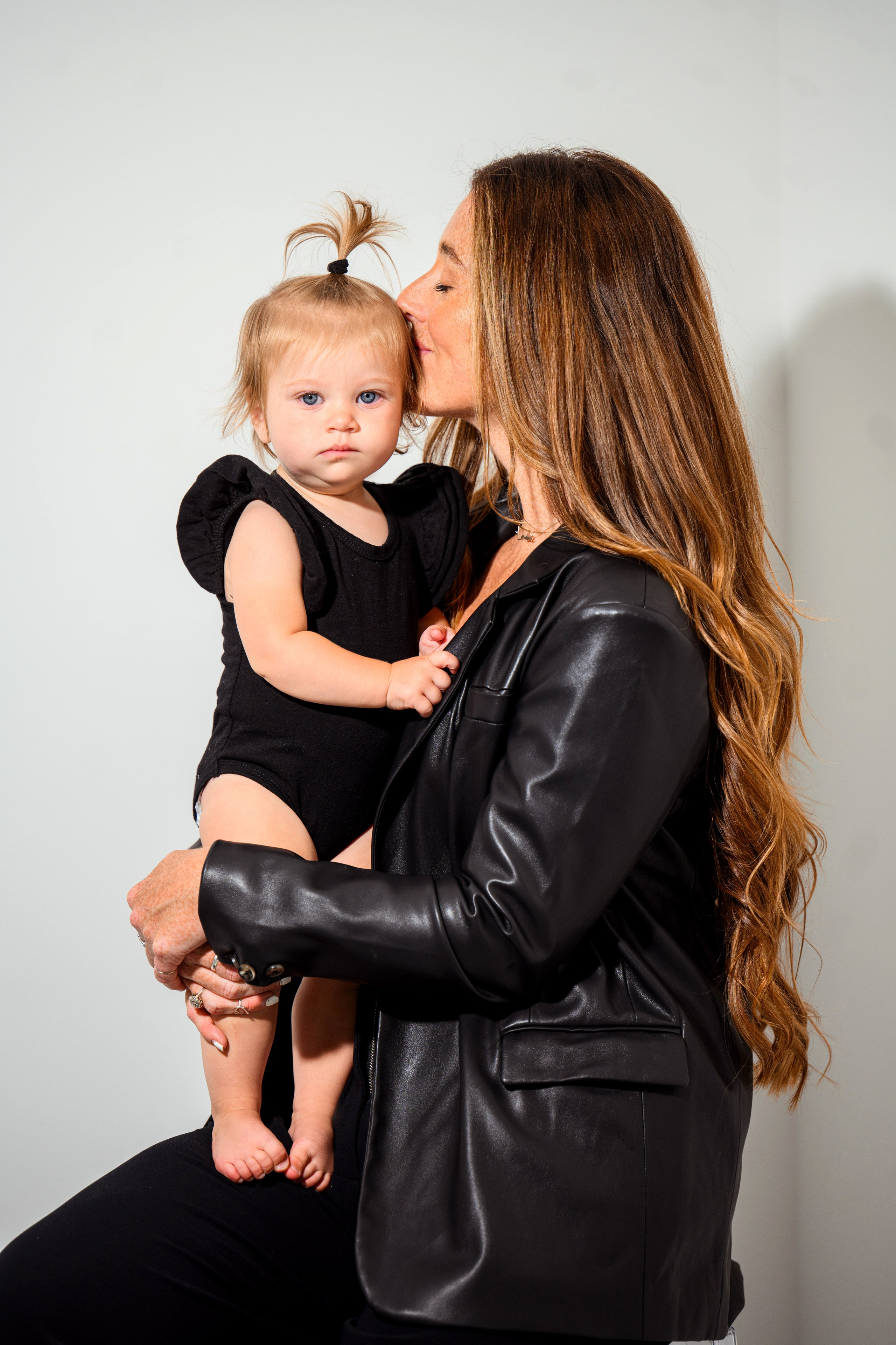 Cassidy. Wedding, maternity and family photographer in Charlotte Tasha Minn