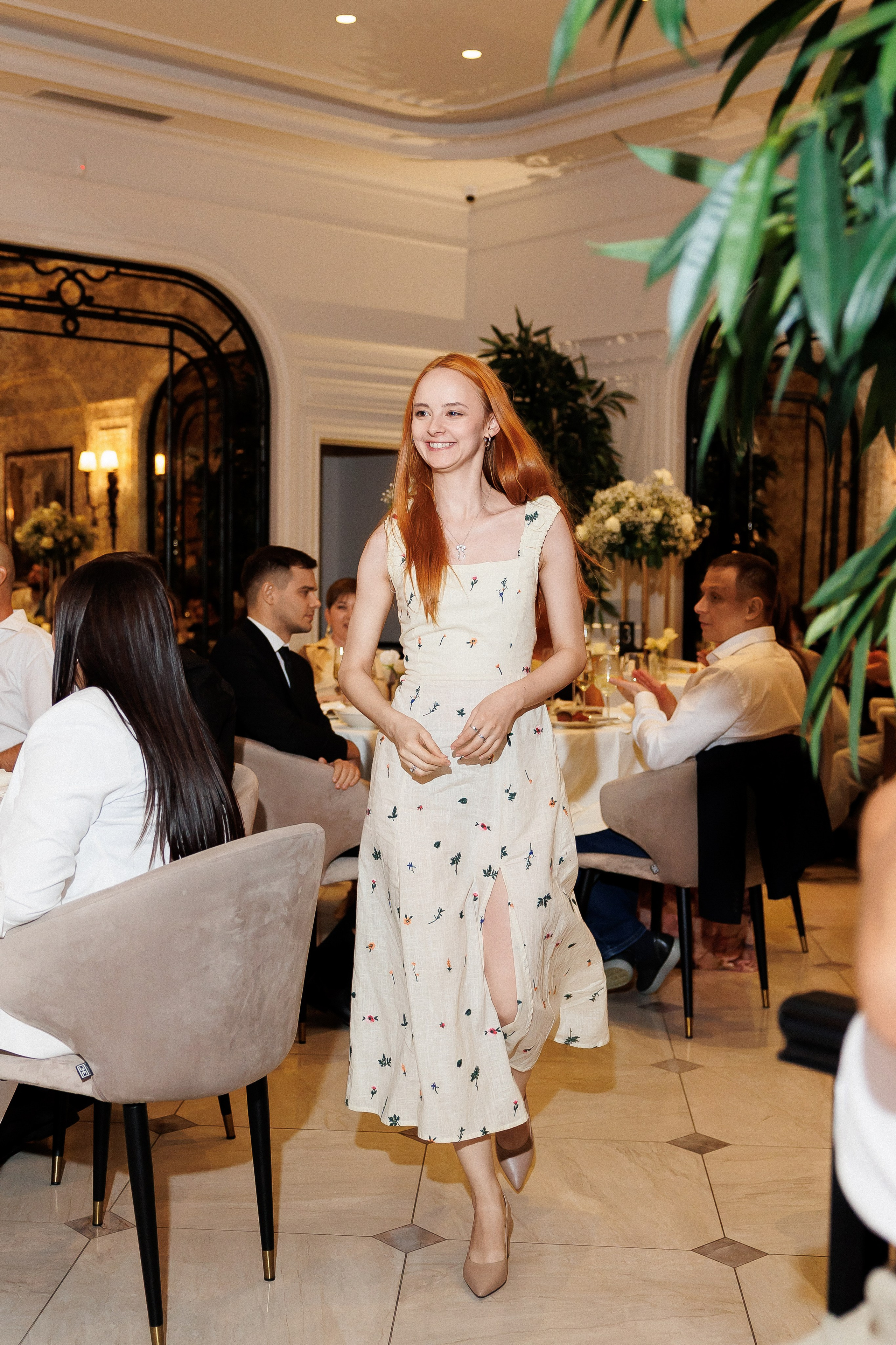 Serghei & Erica — Queen Residence. Servicii Foto și Video 067188353