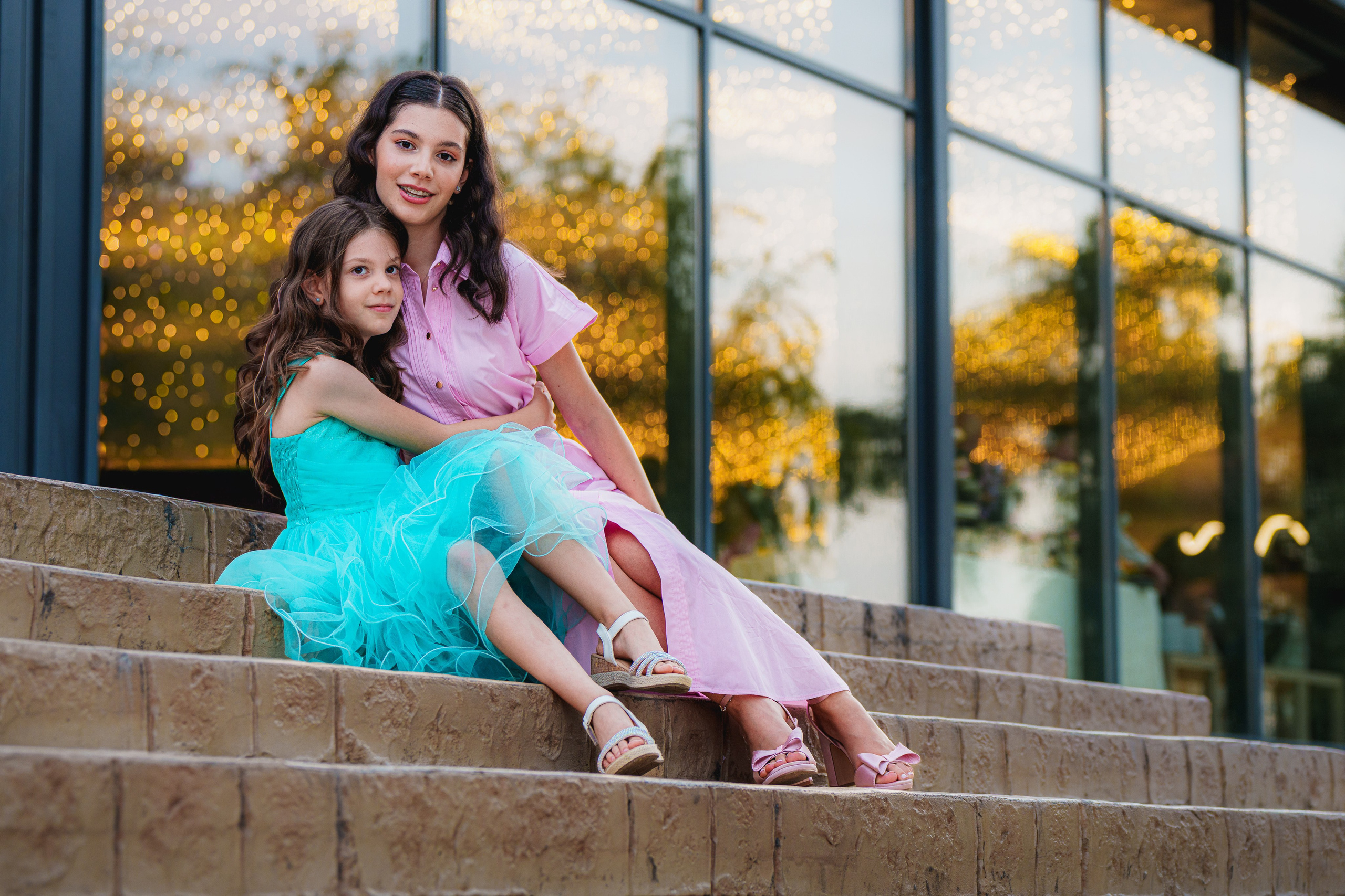 Ședința foto cu Ecaterina și Ilinca – portrete pline de zâmbete și emoție. Liviu Andrei - Fotograf