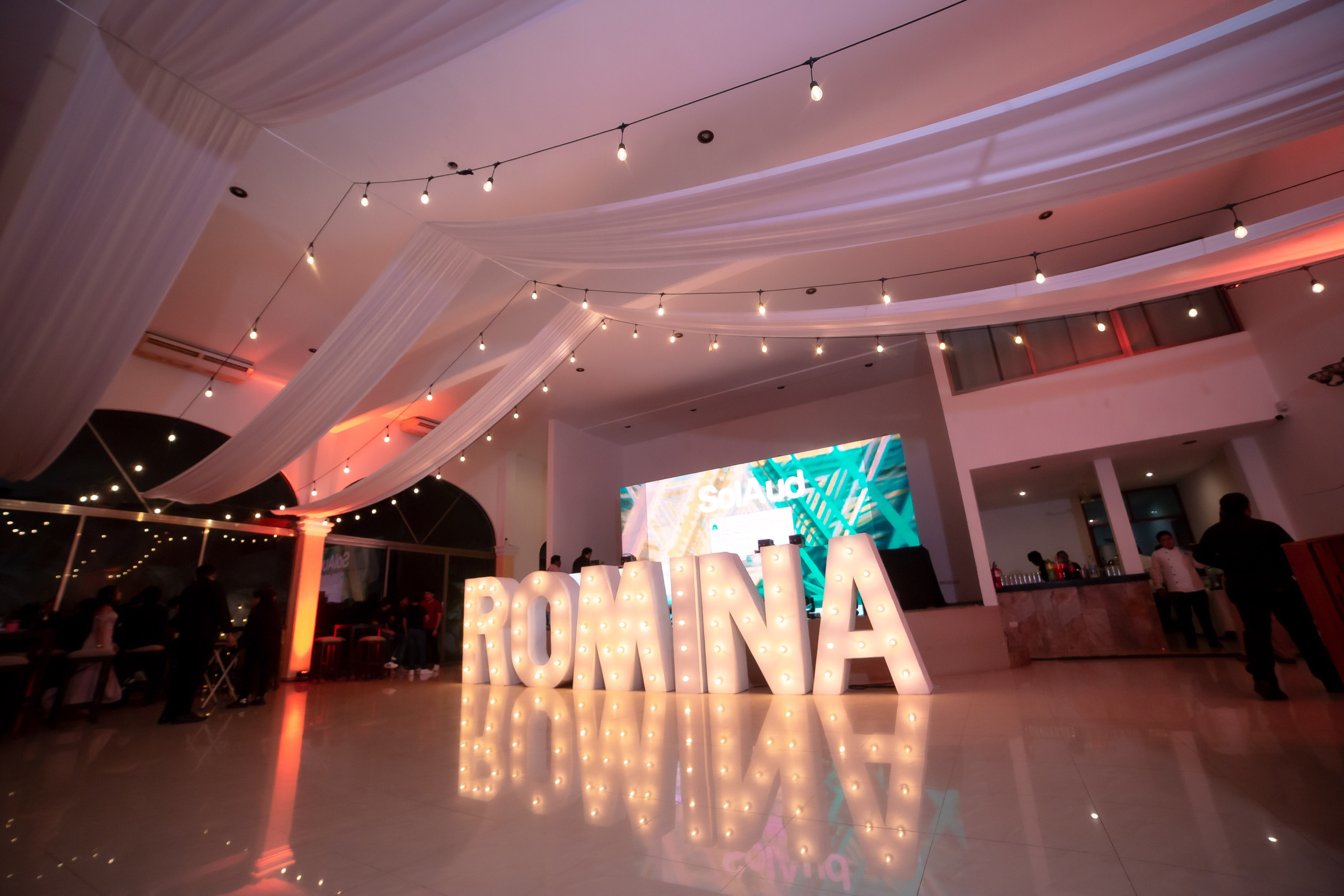 XV AÑOS ROMINA