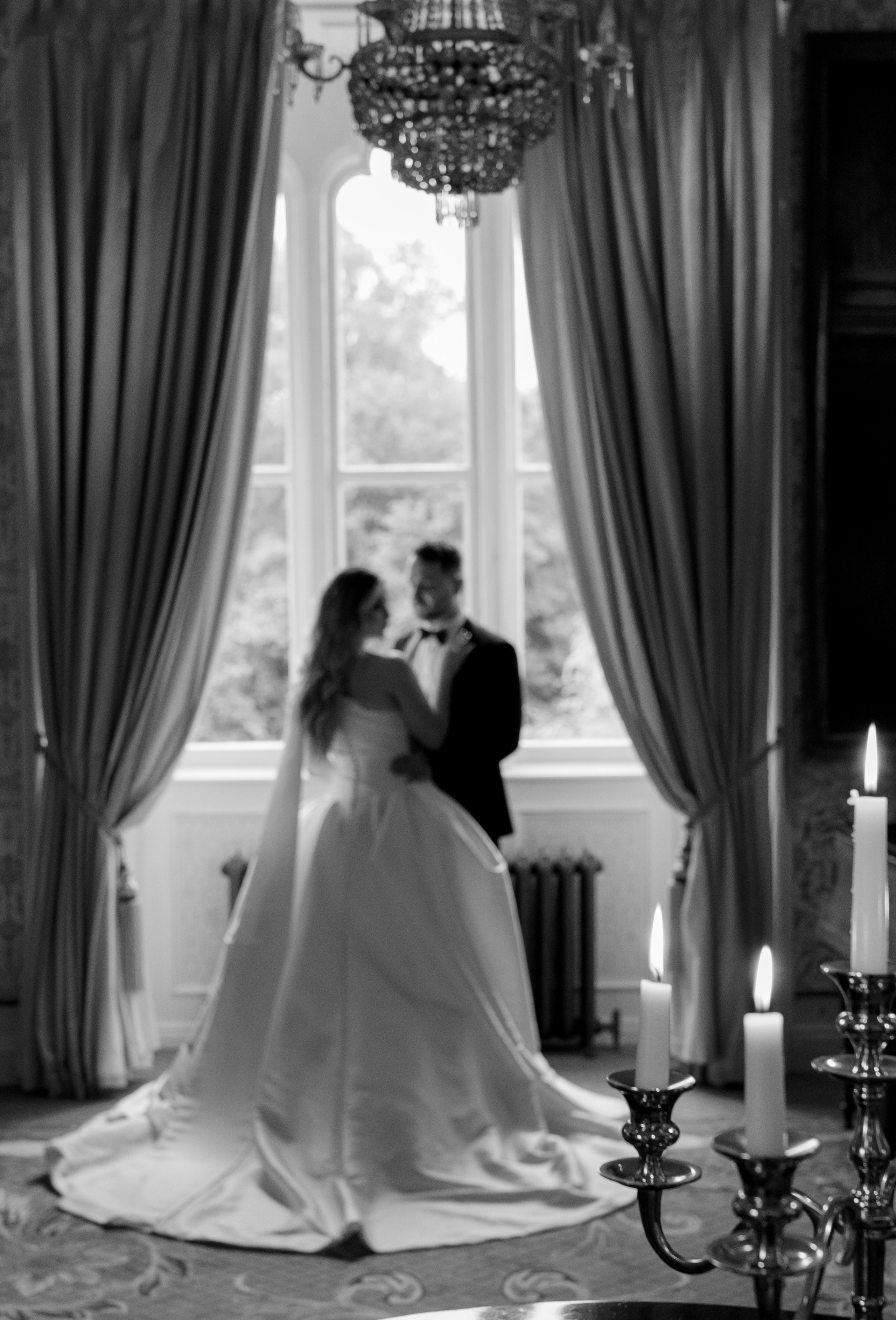 Cabra Castle, Cavan. Wedding Photographer in Dublin Miruna Daiana