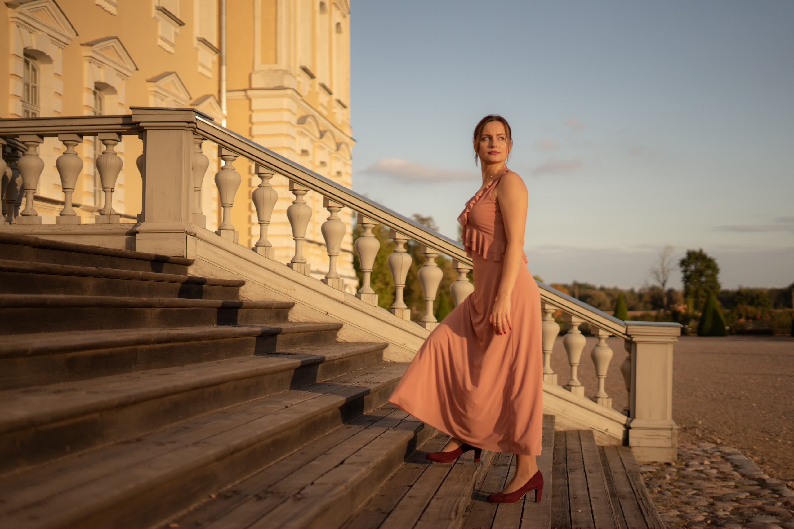 The Timeless Elegance Ft.Liva. Potrait Photography Arjunovision
